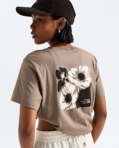 Womens Sibli Regular ShortSleeve Tee 1 TNF Garnet HERO2