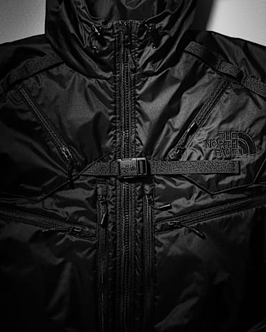 TNF X eYe JUNYA WATANABE MAN TECH VEST MOUNTAIN JACKET TNF TNF Black HERO2