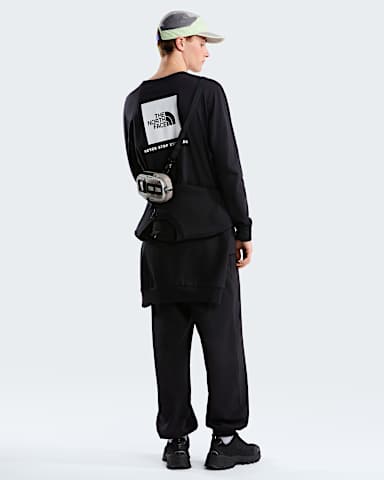 Tshirt manches longues Evolution avec logo carr NSE pour hommes TNF Noir TNF HERO2