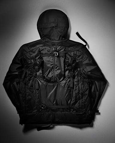 TNF X eYe JUNYA WATANABE MAN TECH VEST MOUNTAIN JACKET TNF TNF Black BACK