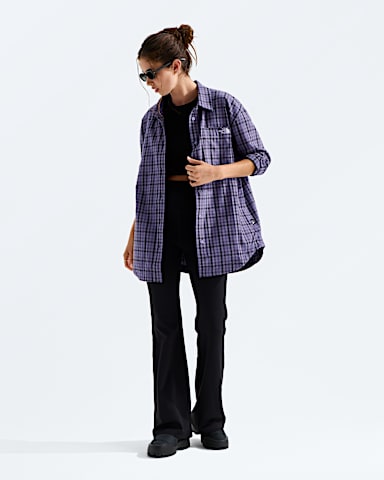 Womens Mountain Falls Flannel ButtonDown LongSleeve Shirt TNF Grounded Plum Mini Shadow Plaid HERO2