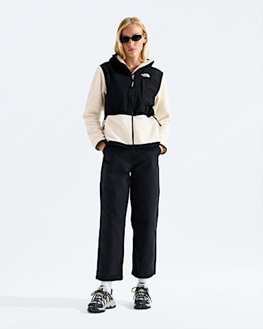 Womens Retro Denali Hoodie TNF White DuneTNF Black HERO2