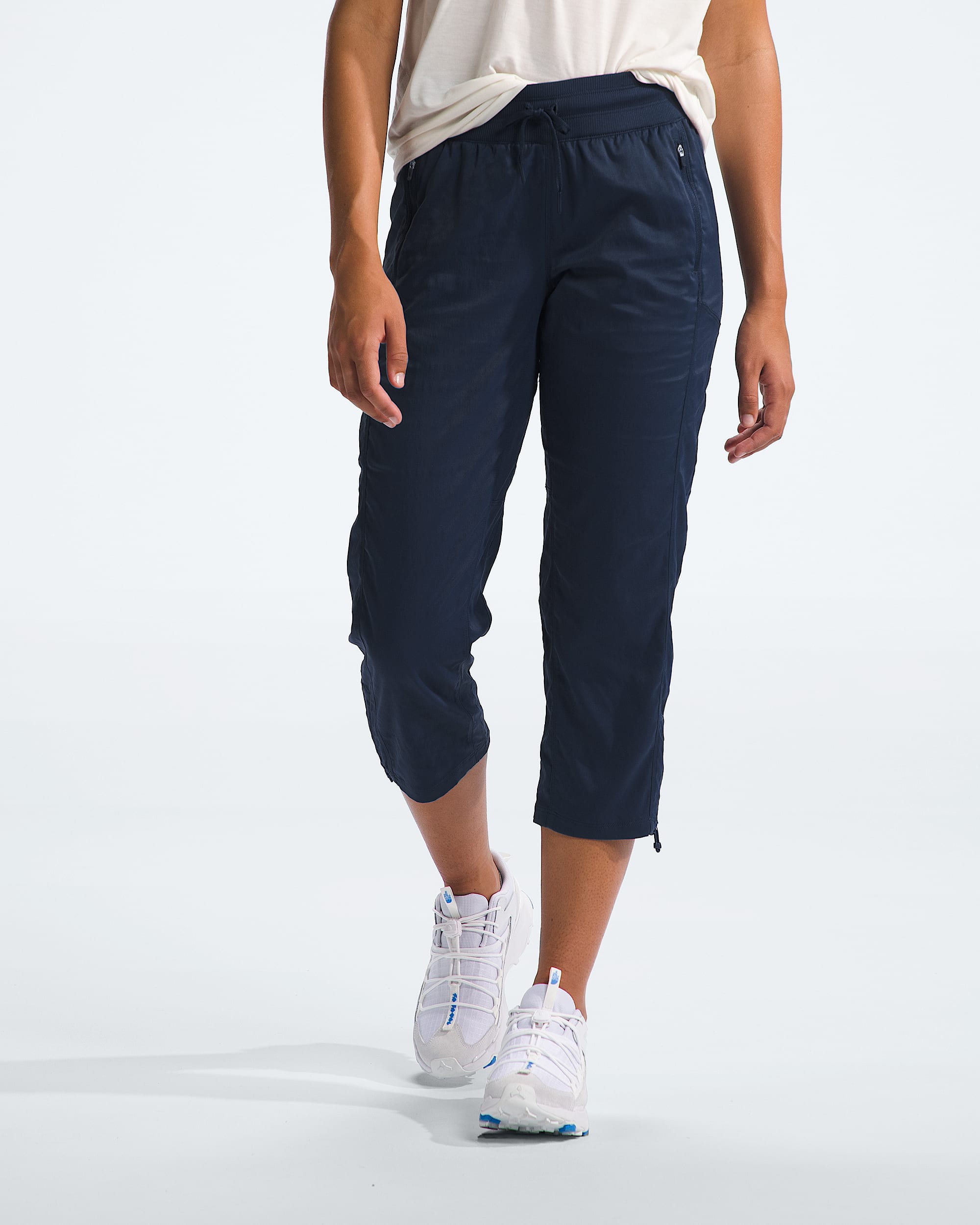 Womens Aphrodite Motion Capris TNF Main - 1
