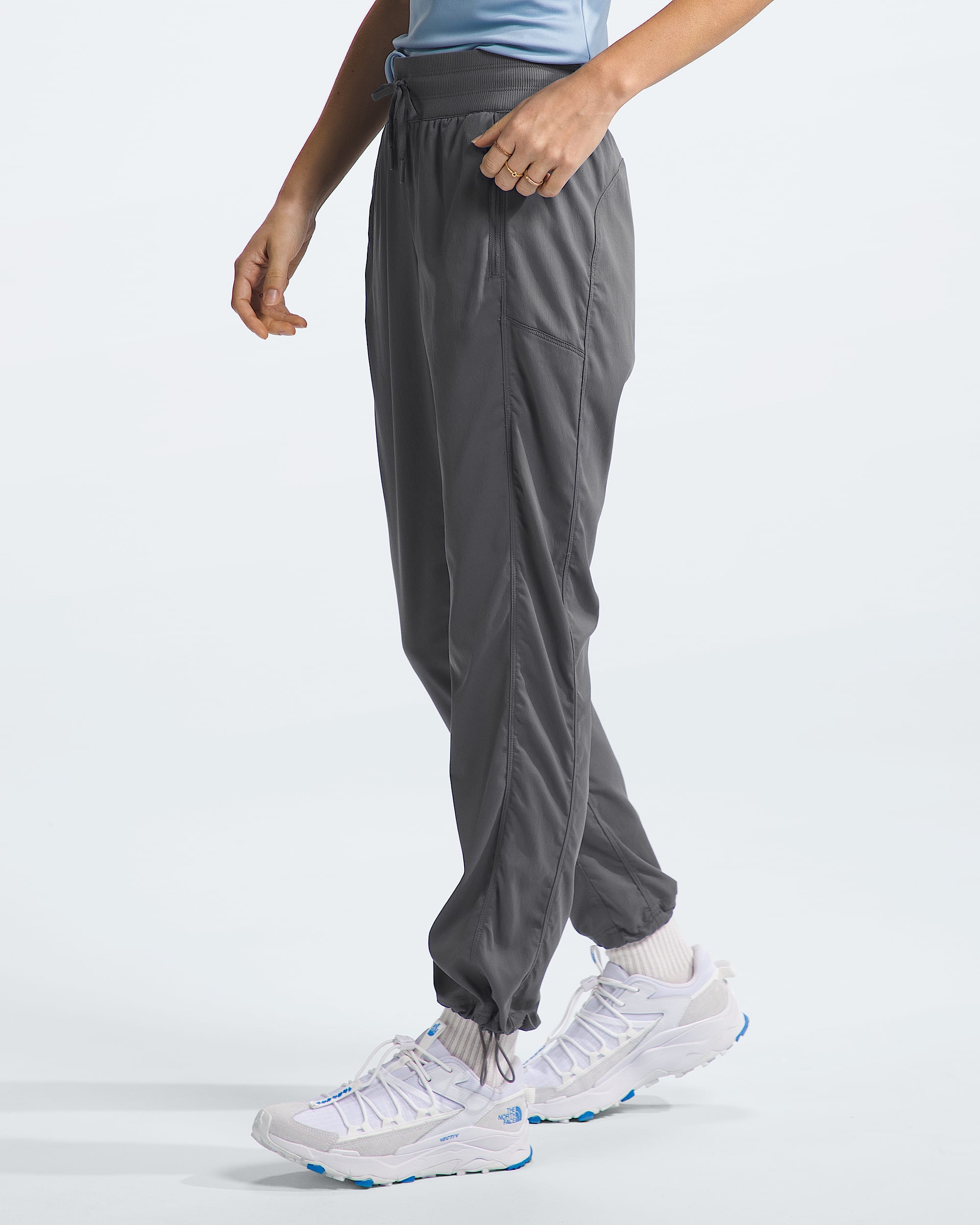 Womens Aphrodite Motion Pants TNF MODEL34
