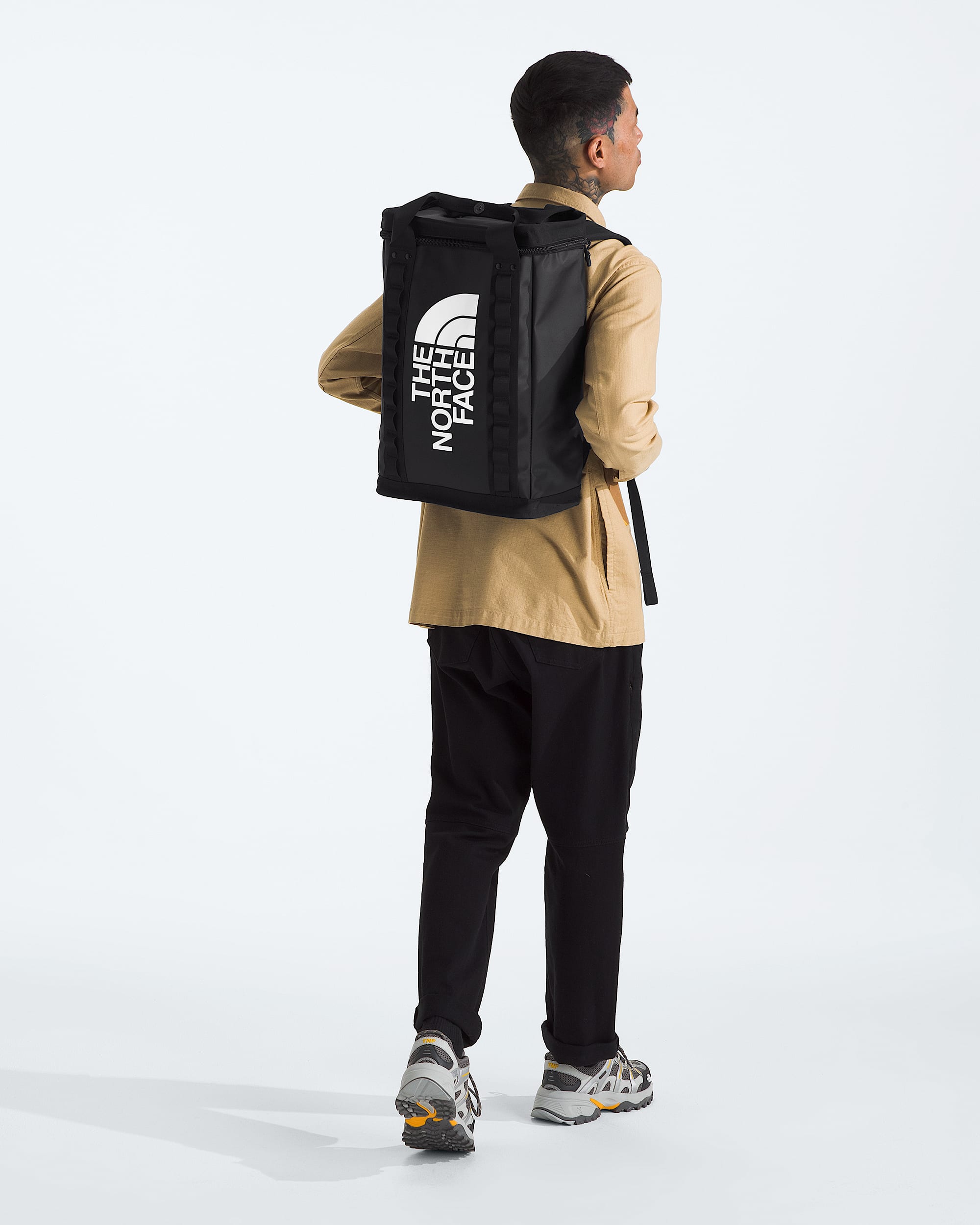 north face fusebox backpack The Gear Outfitters as well as a chest strap equipped with a buckle and whistle for optimal support.Practical The North Face Base Camp