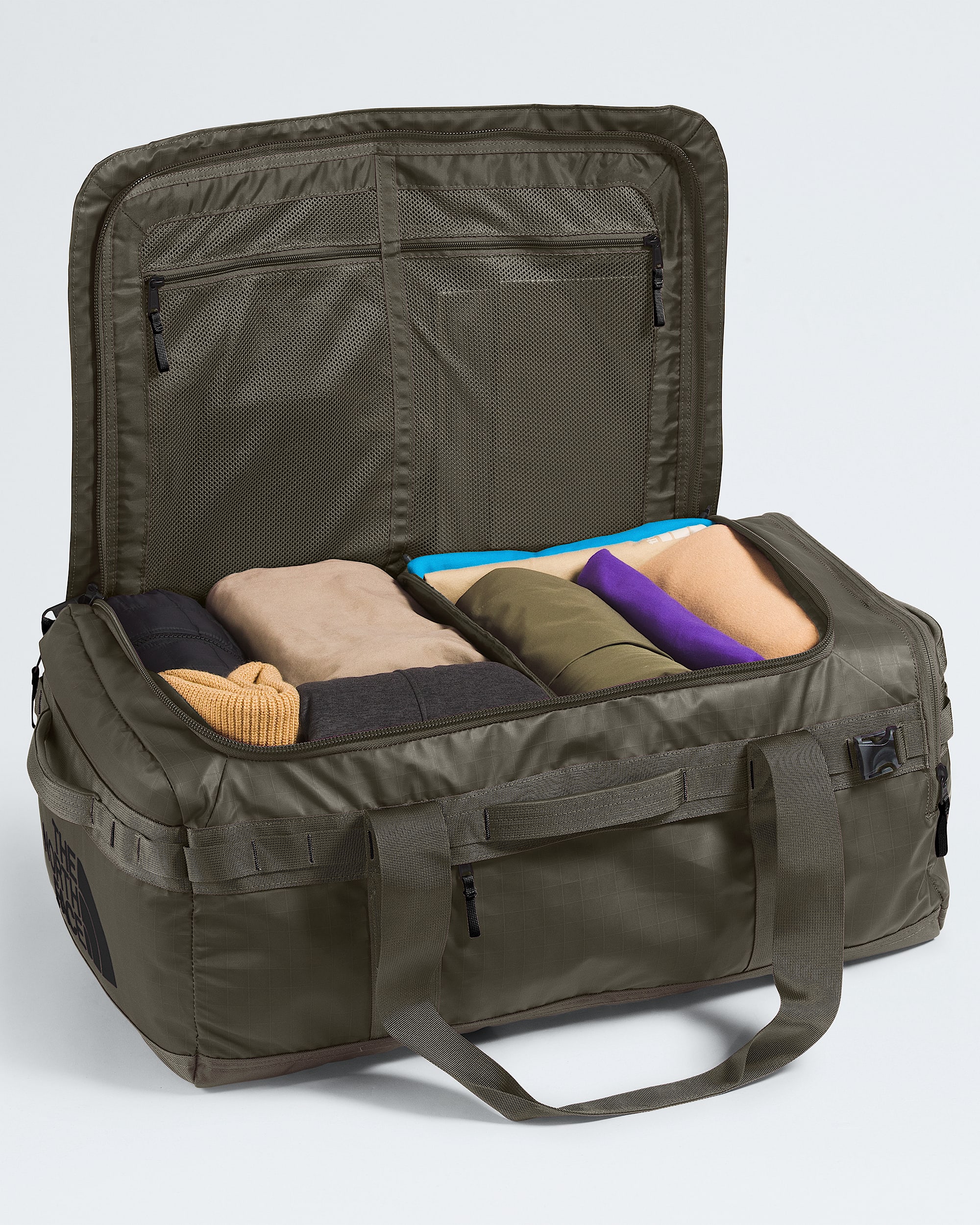 Base Camp Voyager Duffel62L TNF INT