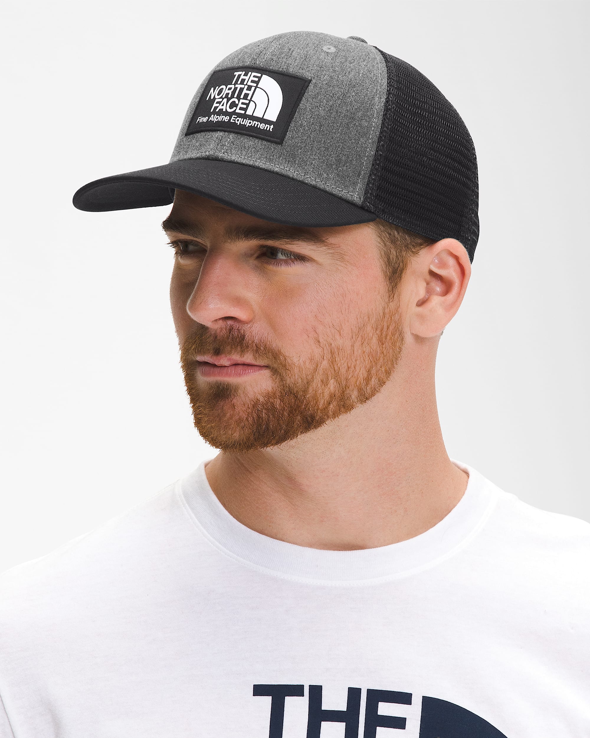 Deep Fit Mudder Trucker TNF MODELBACK