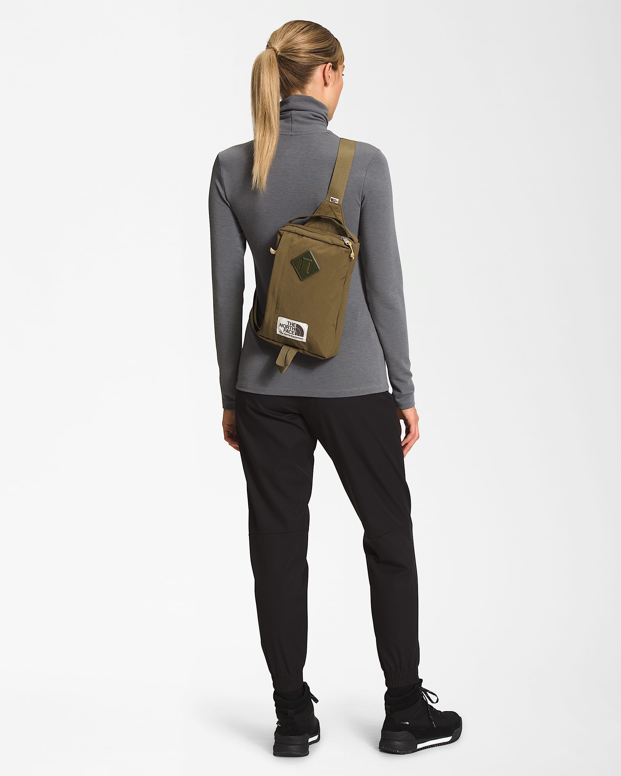 Berkeley Field Bag | The North Face Canada