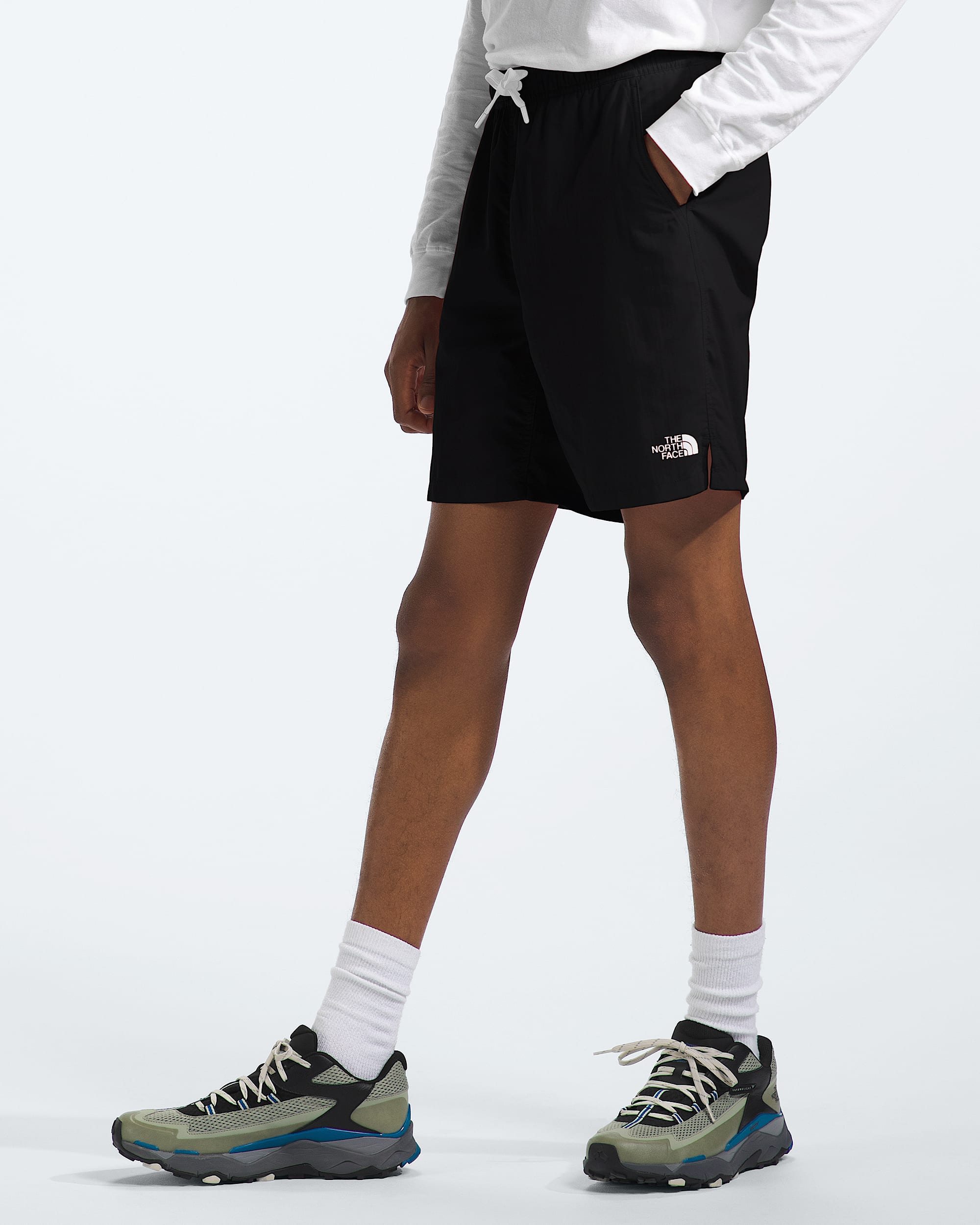 Mens Action Shorts 20 TNF MODEL34
