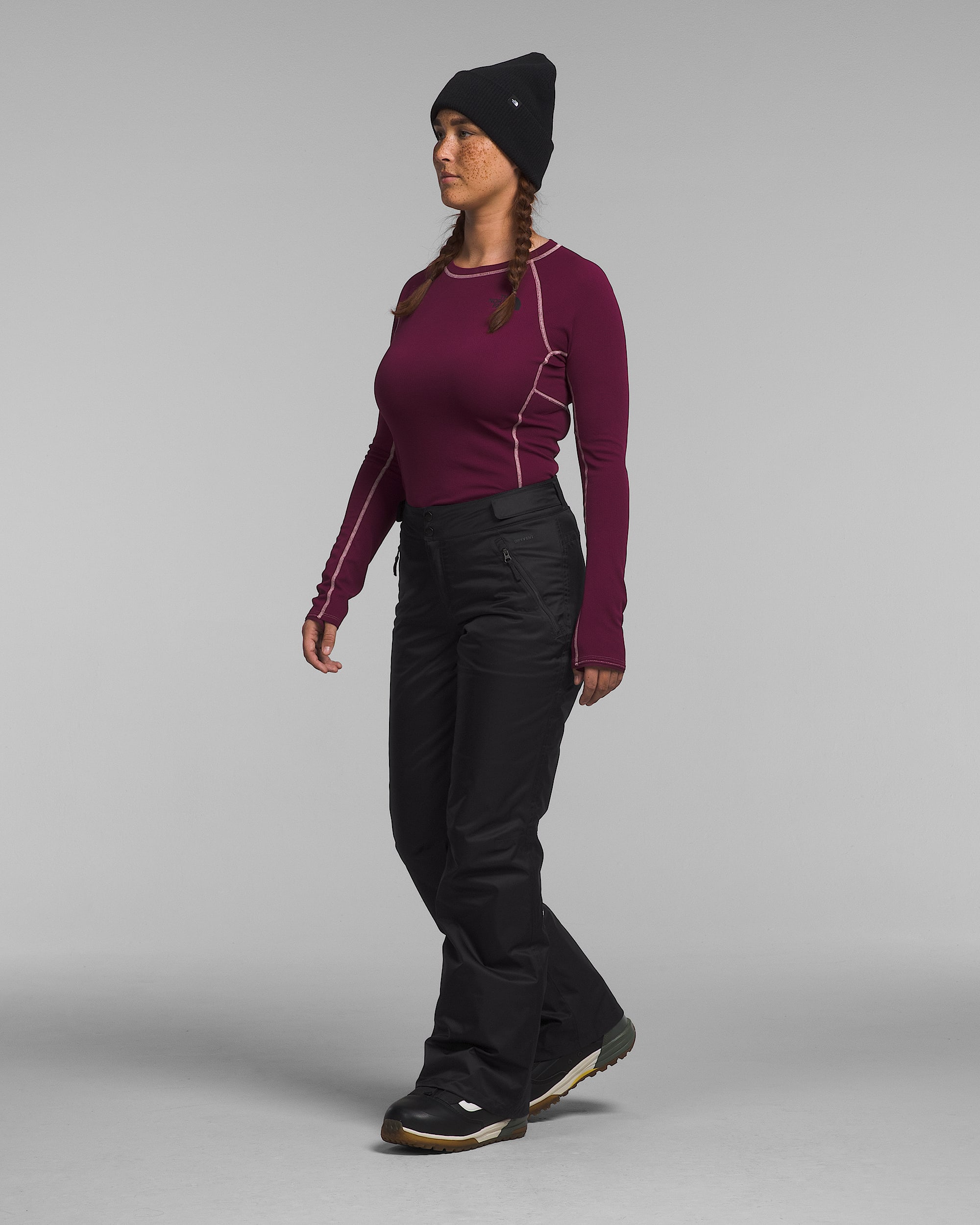 Womens Sally Insulated Pants TNF MODEL34