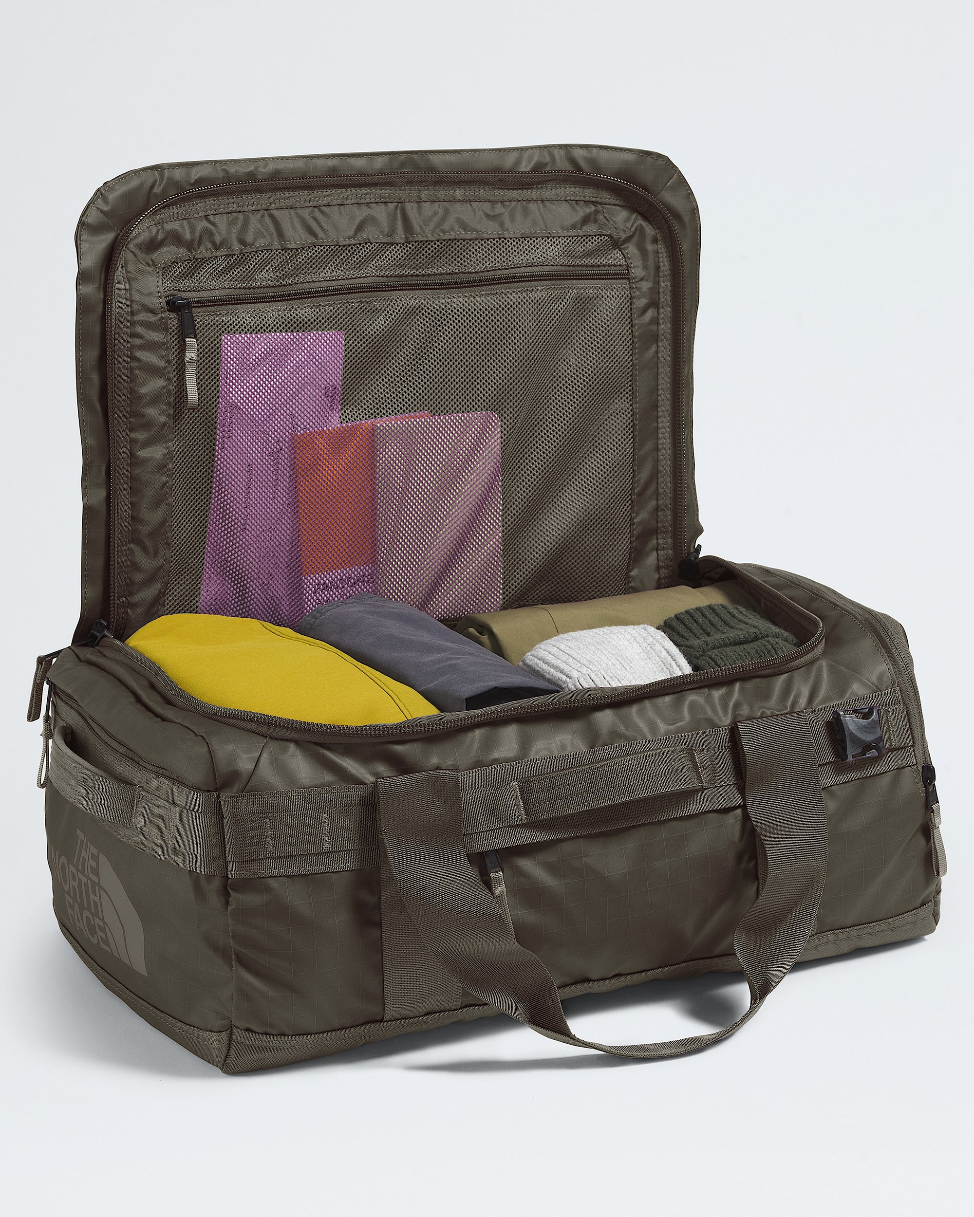 Base Camp Voyager Duffel42L TNF INT