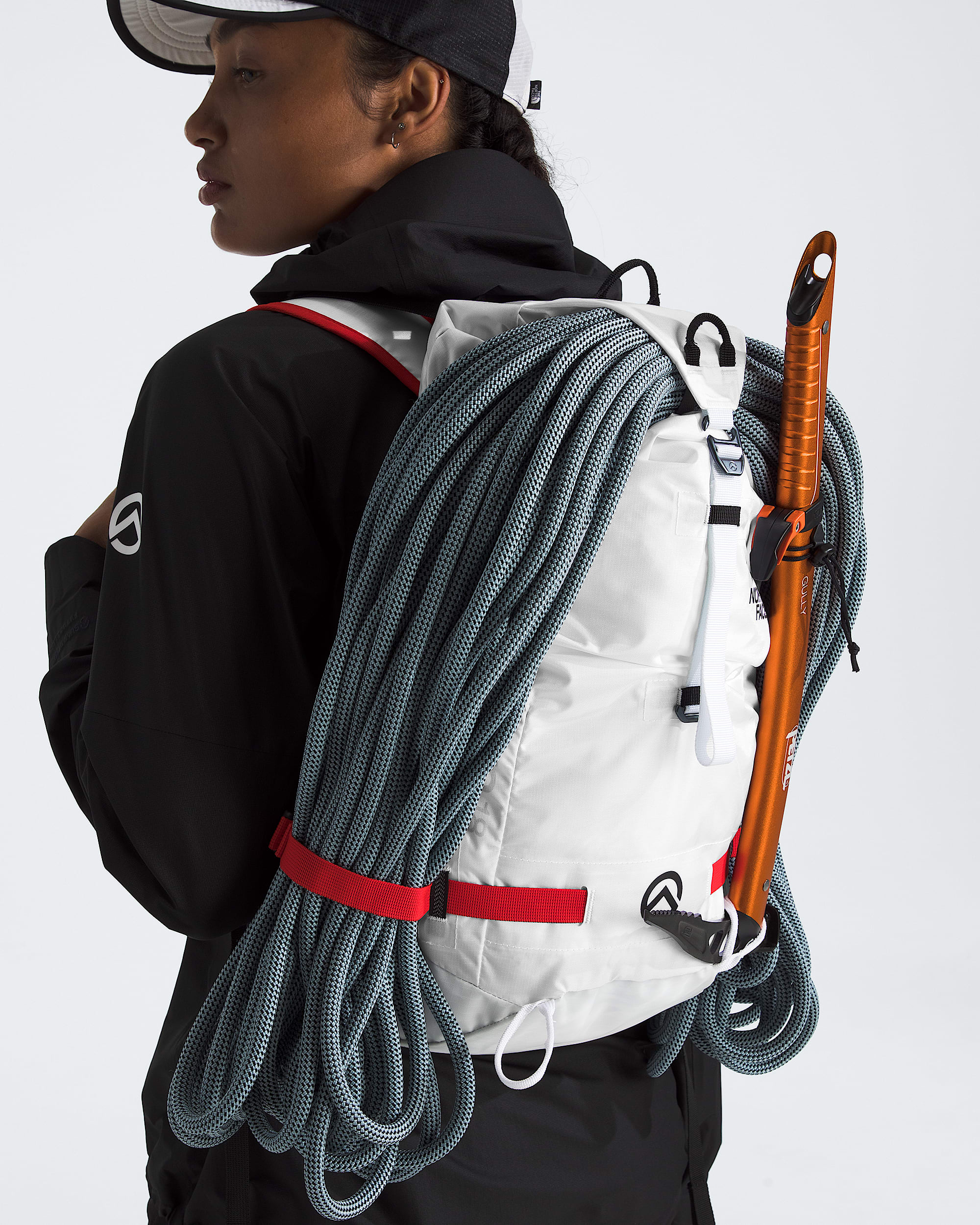 Summit Series Verto 18 Backpack | The North Face