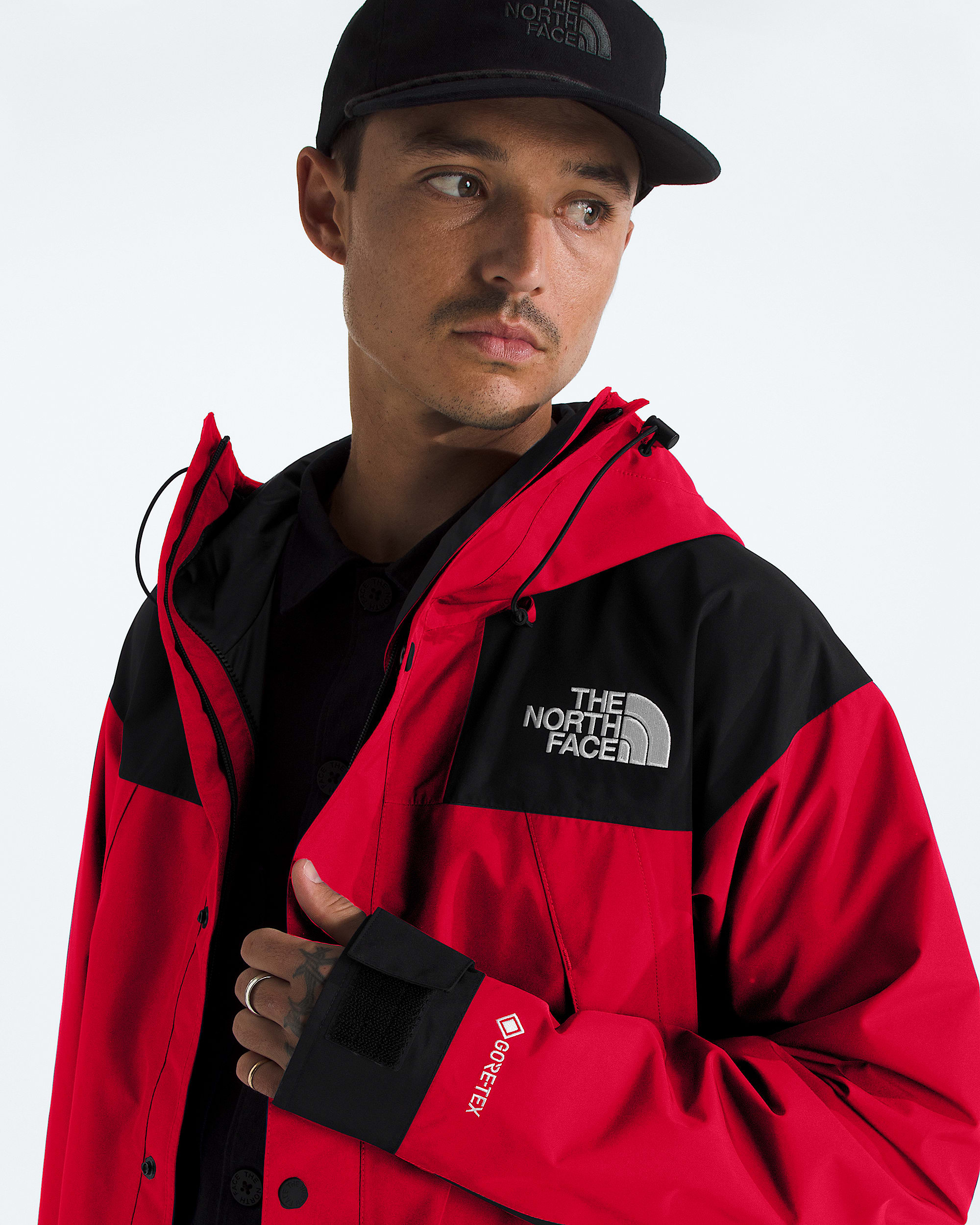 Mens GORETEX Mountain Jacket TNF HERO3