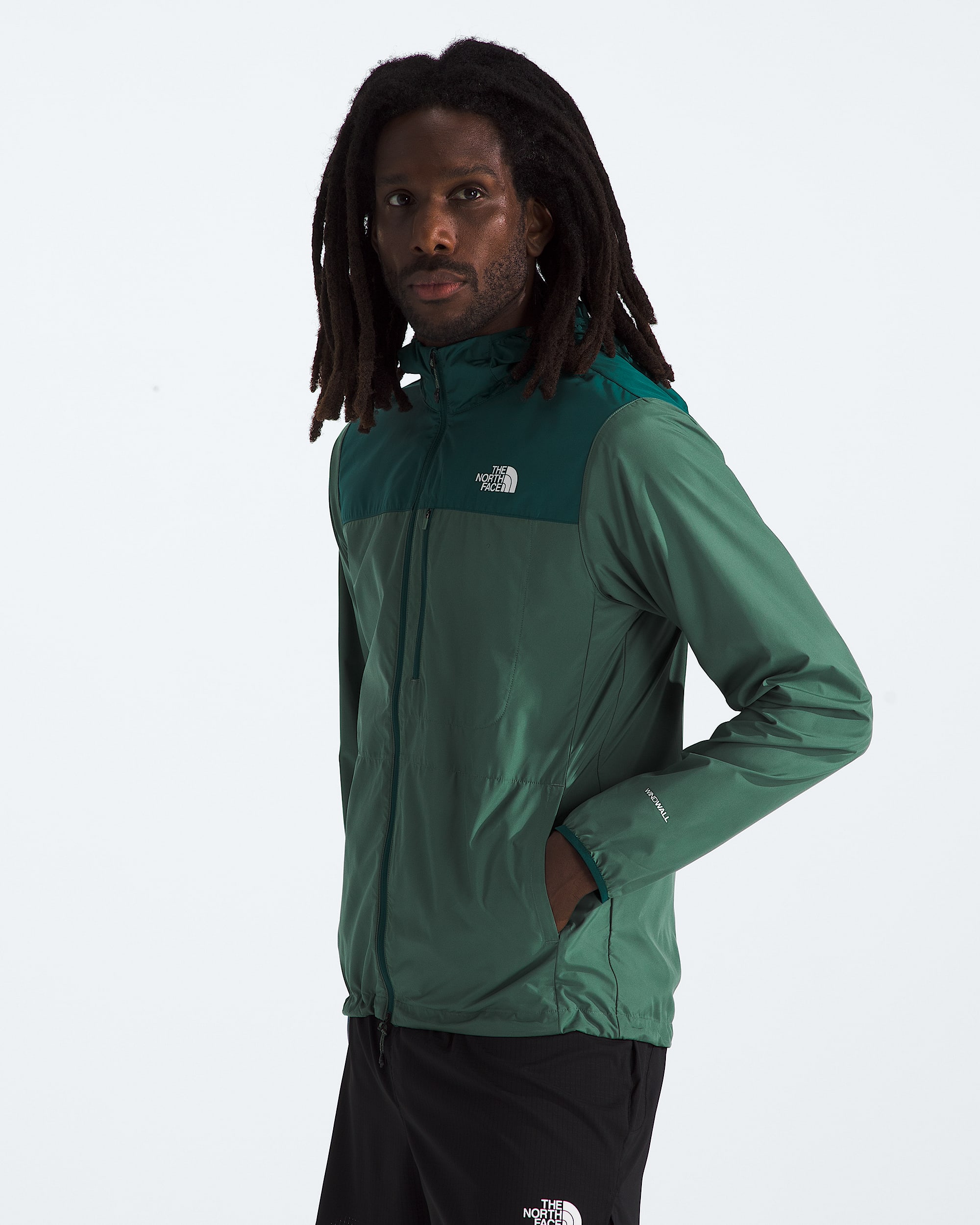 Mens Higher Run Wind Jacket TNF MODEL34
