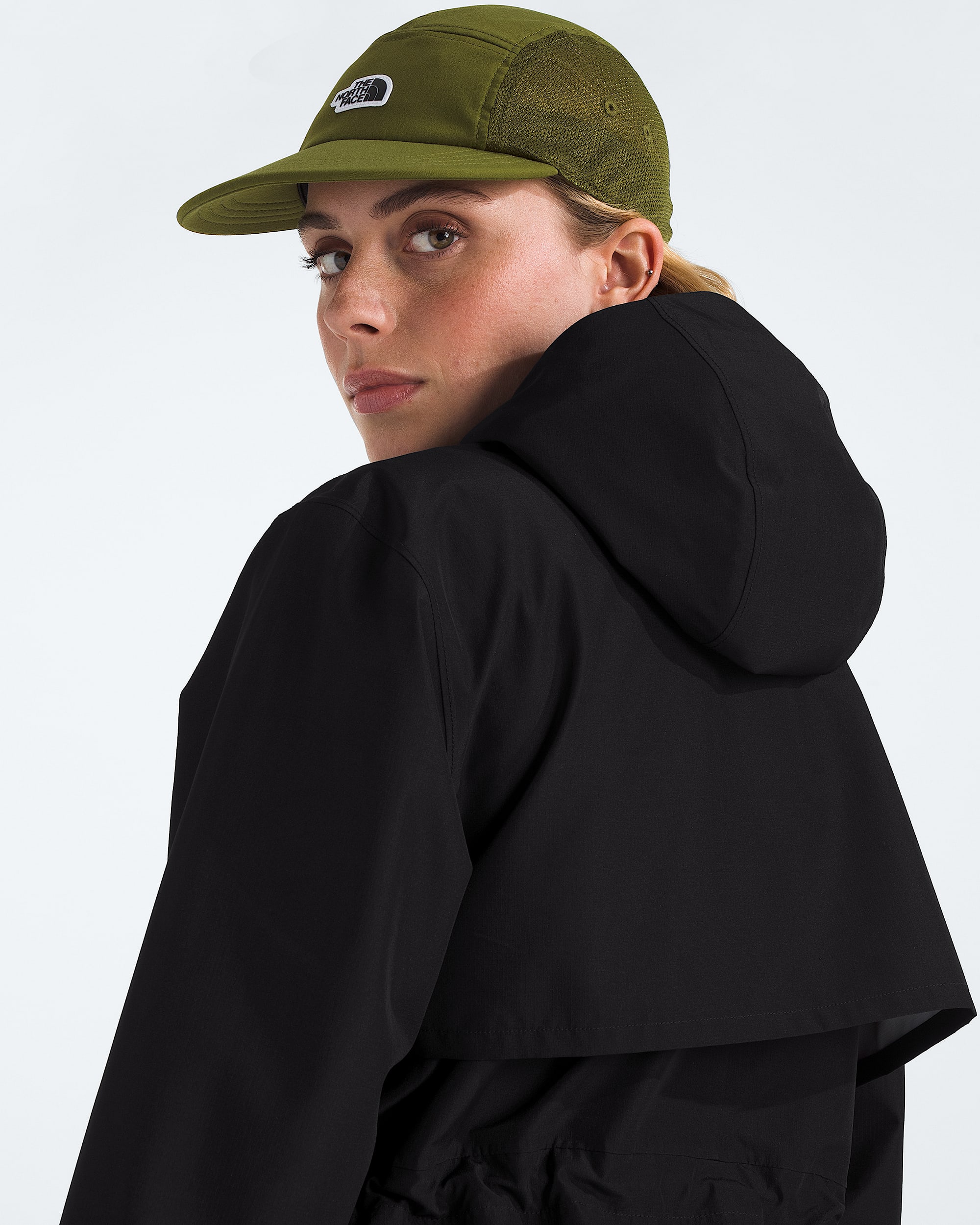 Womens Daybreak Mid Rain Parka TNF ALT1