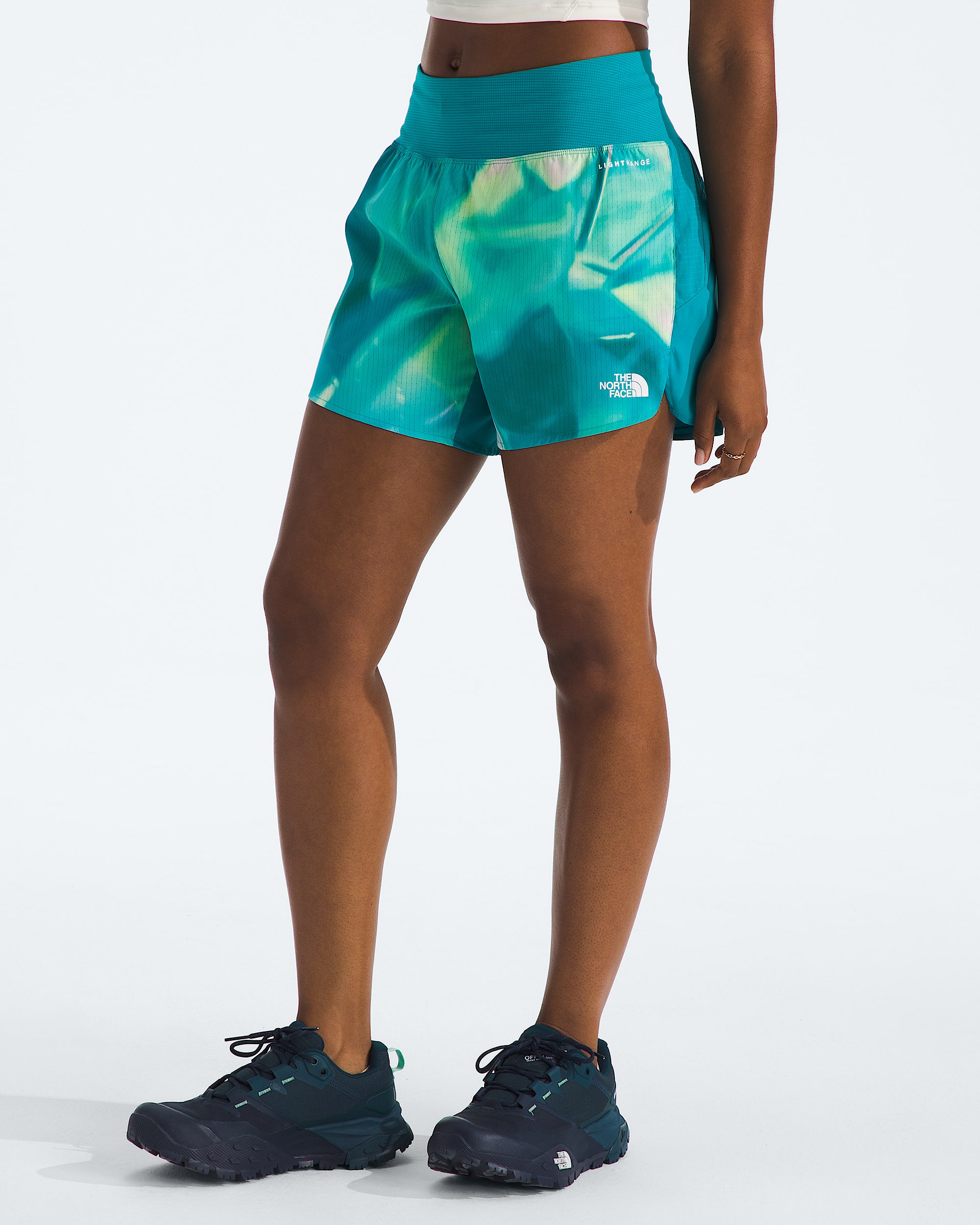 Womens Sunriser 5 Shorts TNF MODEL34