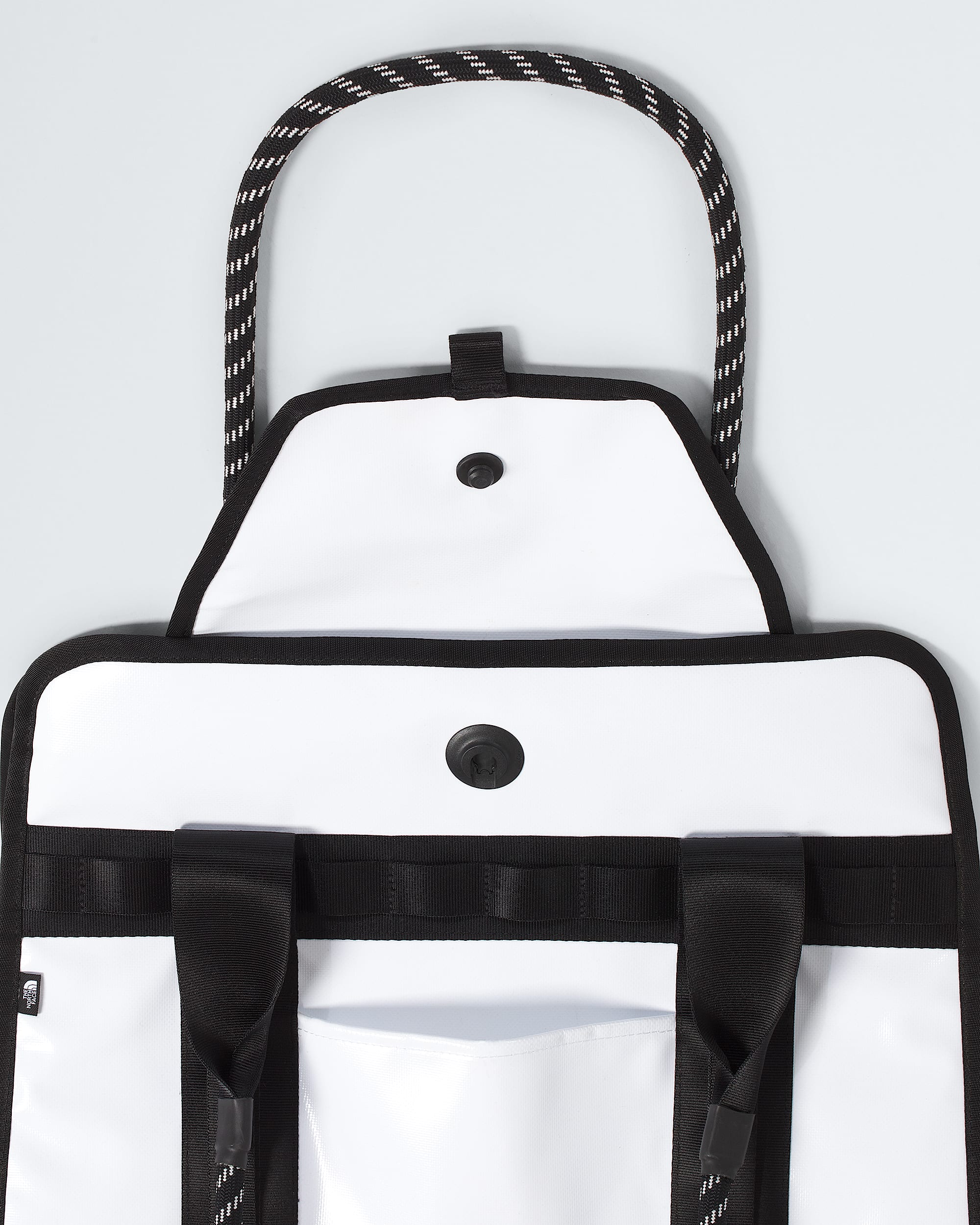 Base Camp Tote Bag TNF DETAIL3