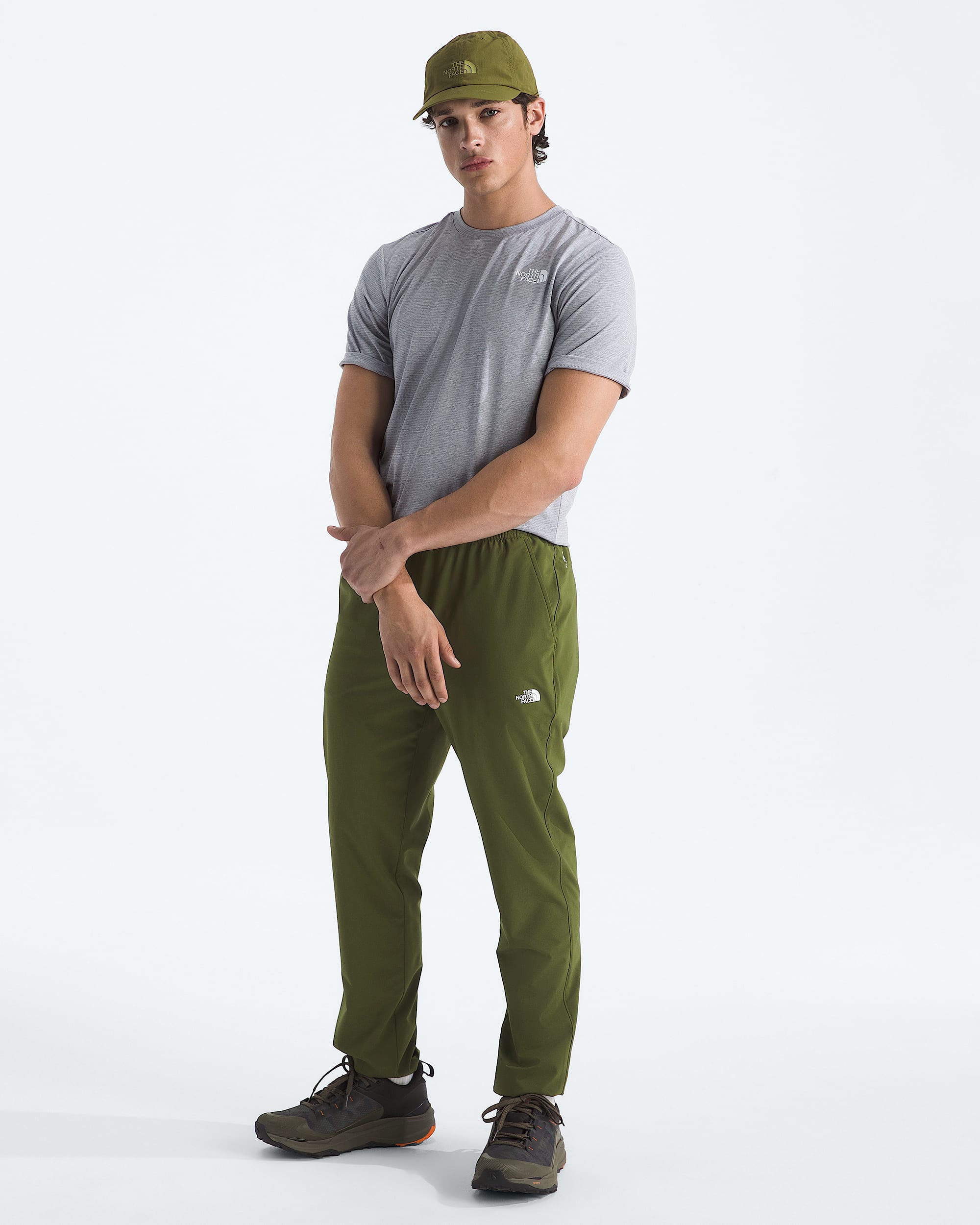 Mens Wander Joggers 20 TNF HERO2