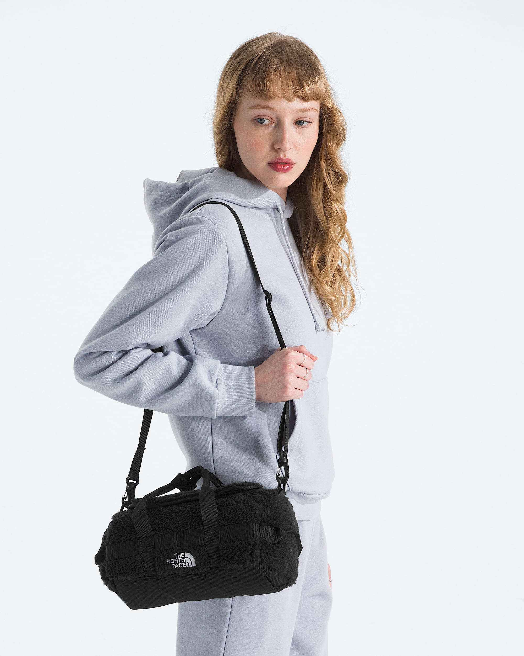 Sac miniature  poils longs Base Camp TNF MODELBACK