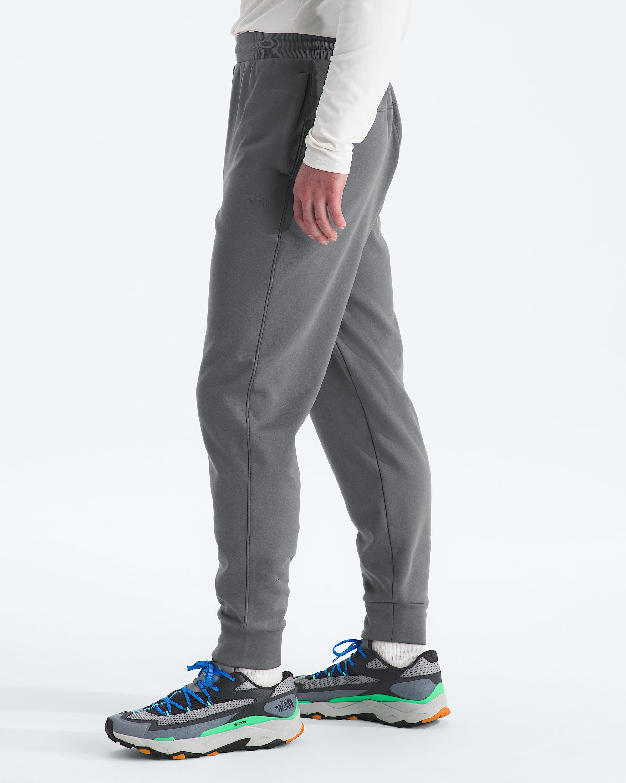 Mens TNF Performance Fleece SW Pants TNF MODEL34