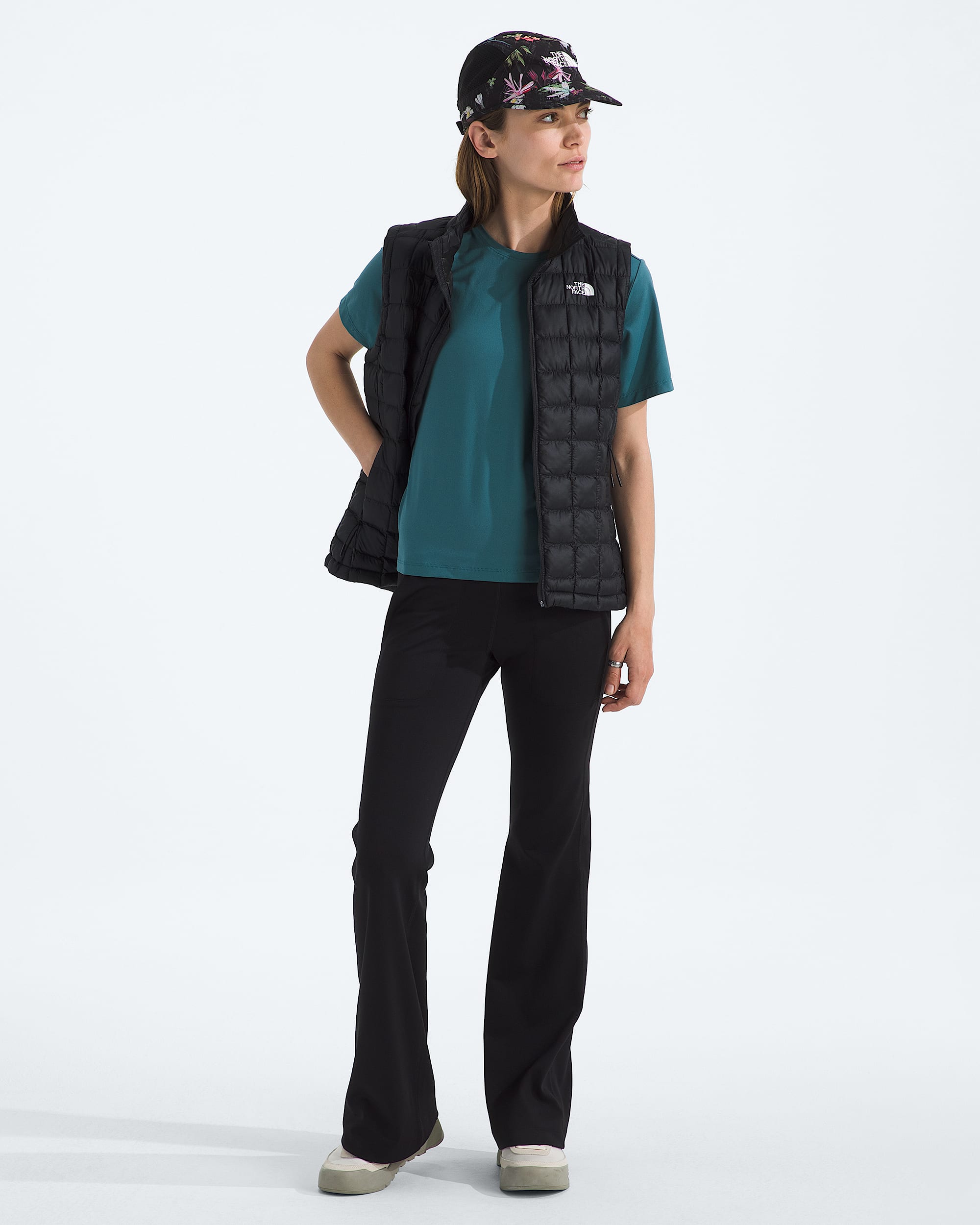 Womens Dune Sky ShortSleeve TNF HERO2