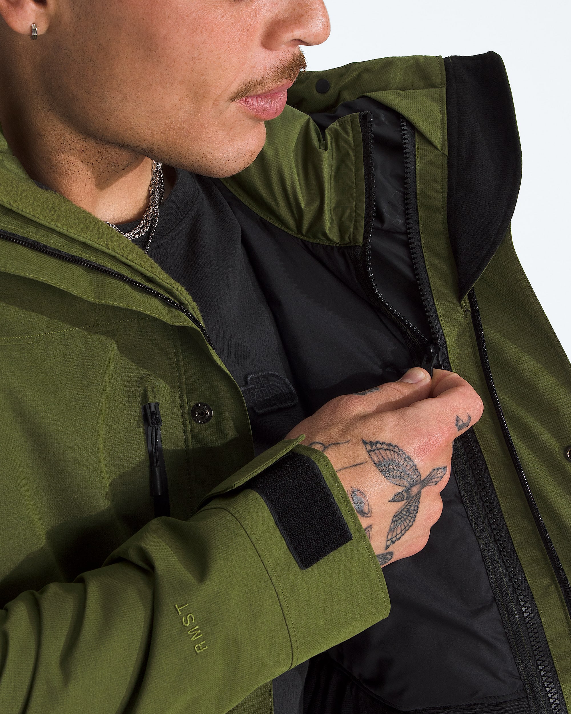 Mens RMST Denali Tek Hybrid Jacket TNF ALT1