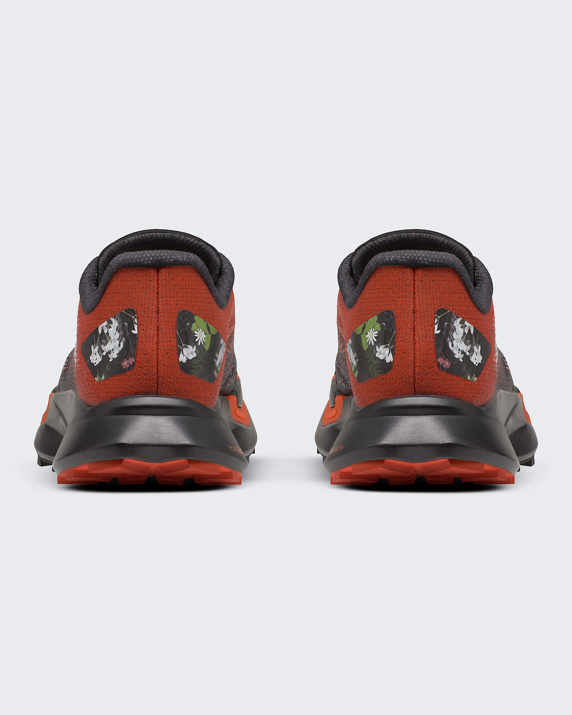 Womens VECTIV Enduris 4 Race Edition Shoes TNF BACK