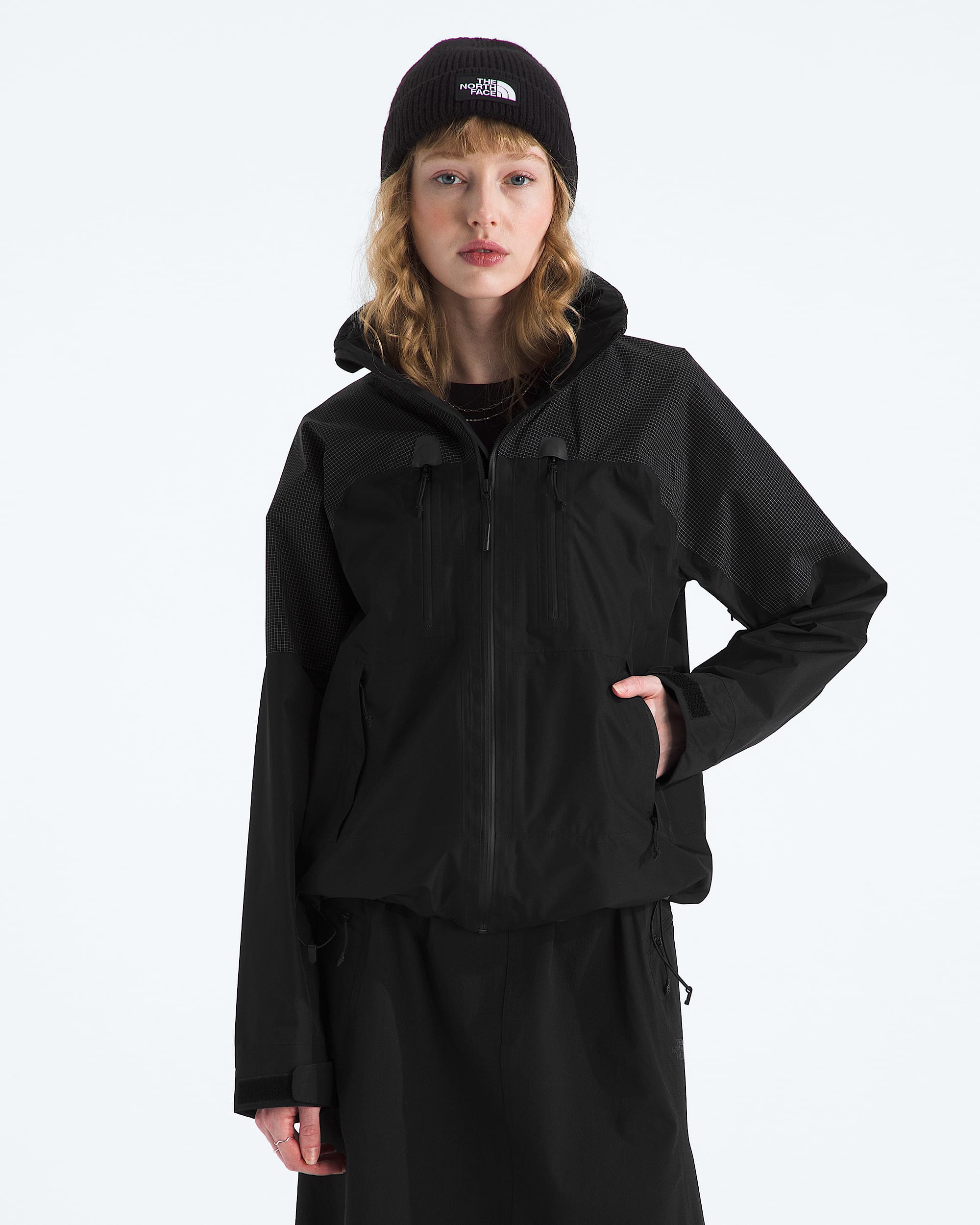 Womens Hike Devils Thumb GORETEX Jacket TNF Main