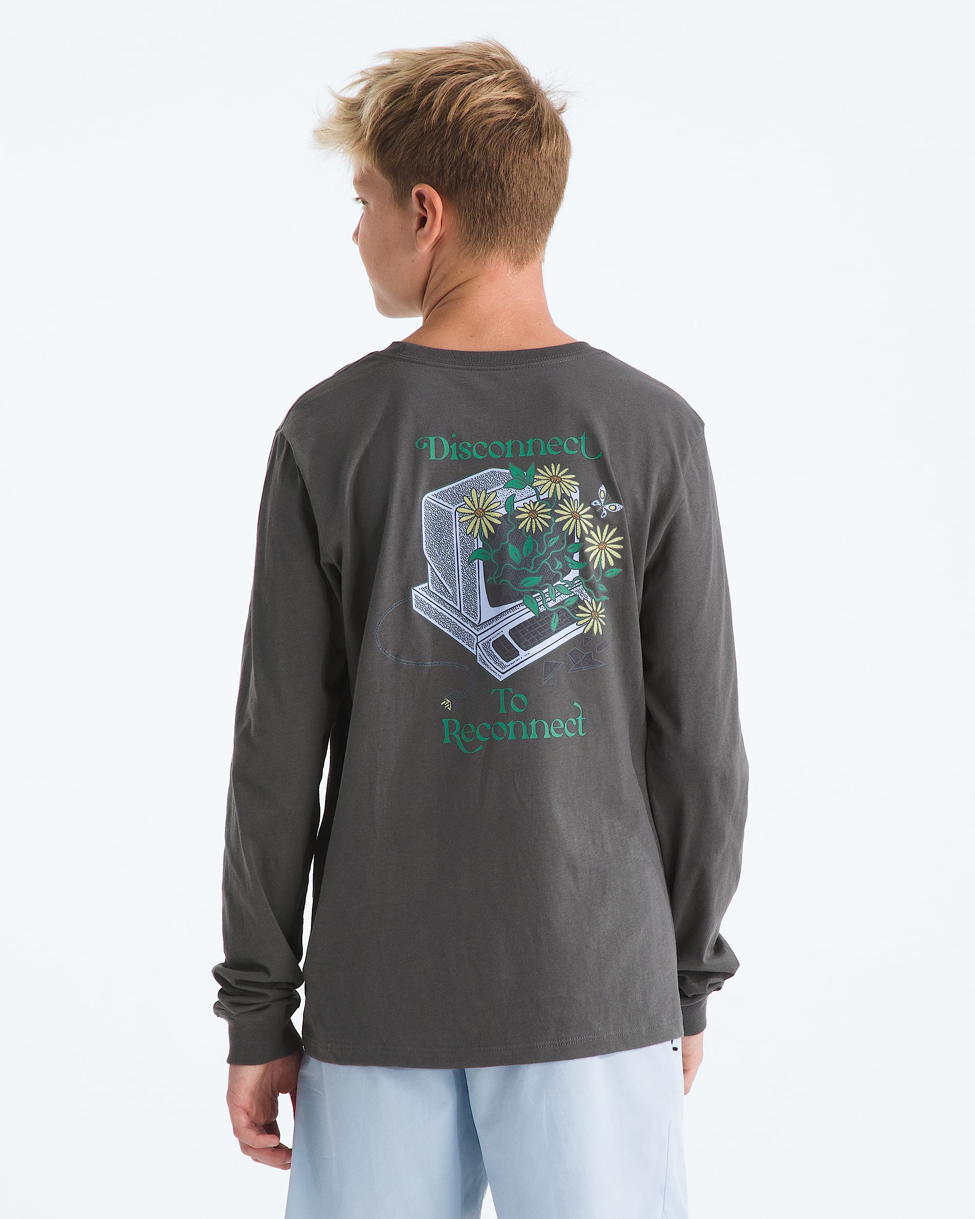 Boys  Girls Evolution Disconnect LongSleeve TeeGraphic TNF HERO2