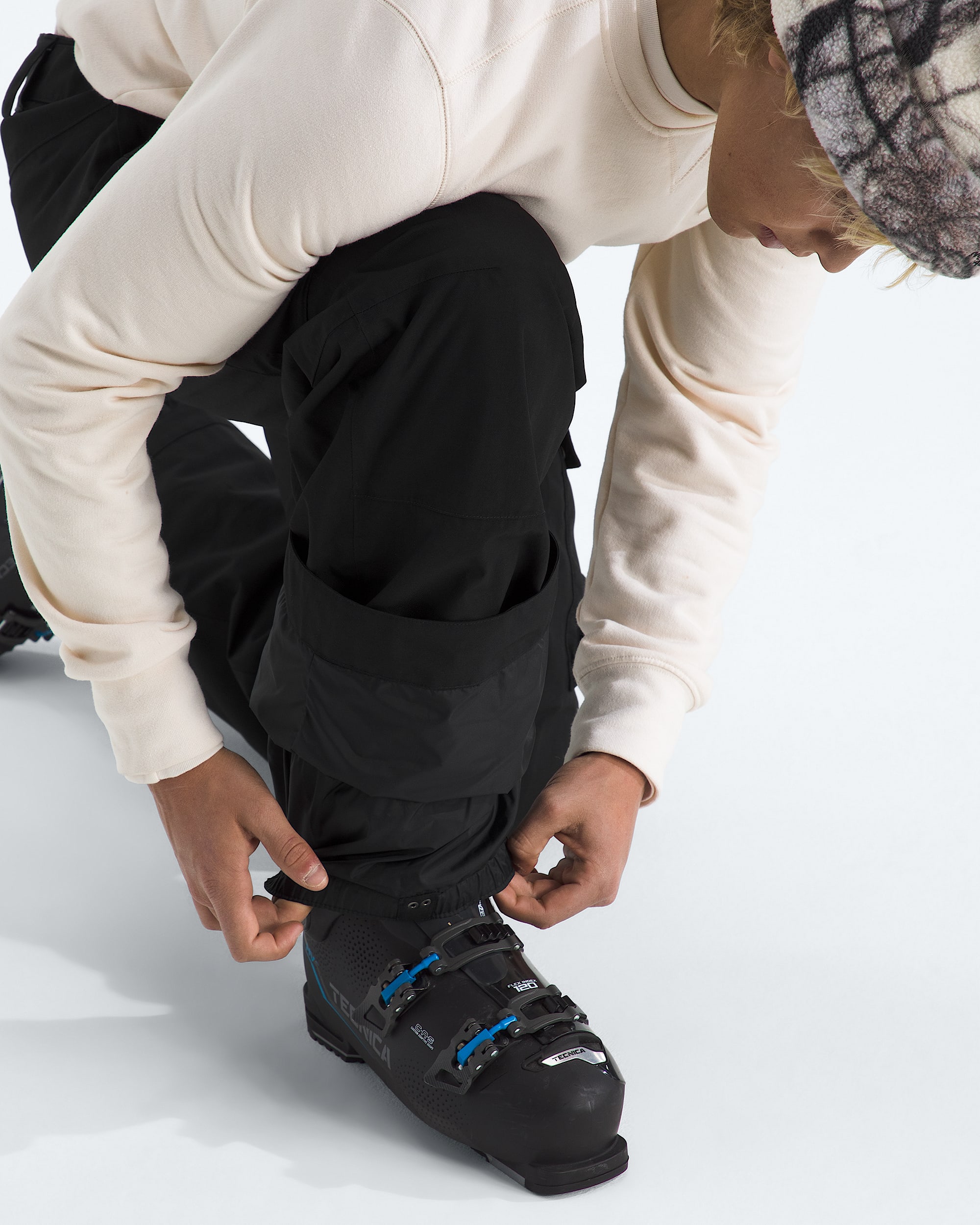 Mens Blizzardery Cargo Pant TNF MODELALT1