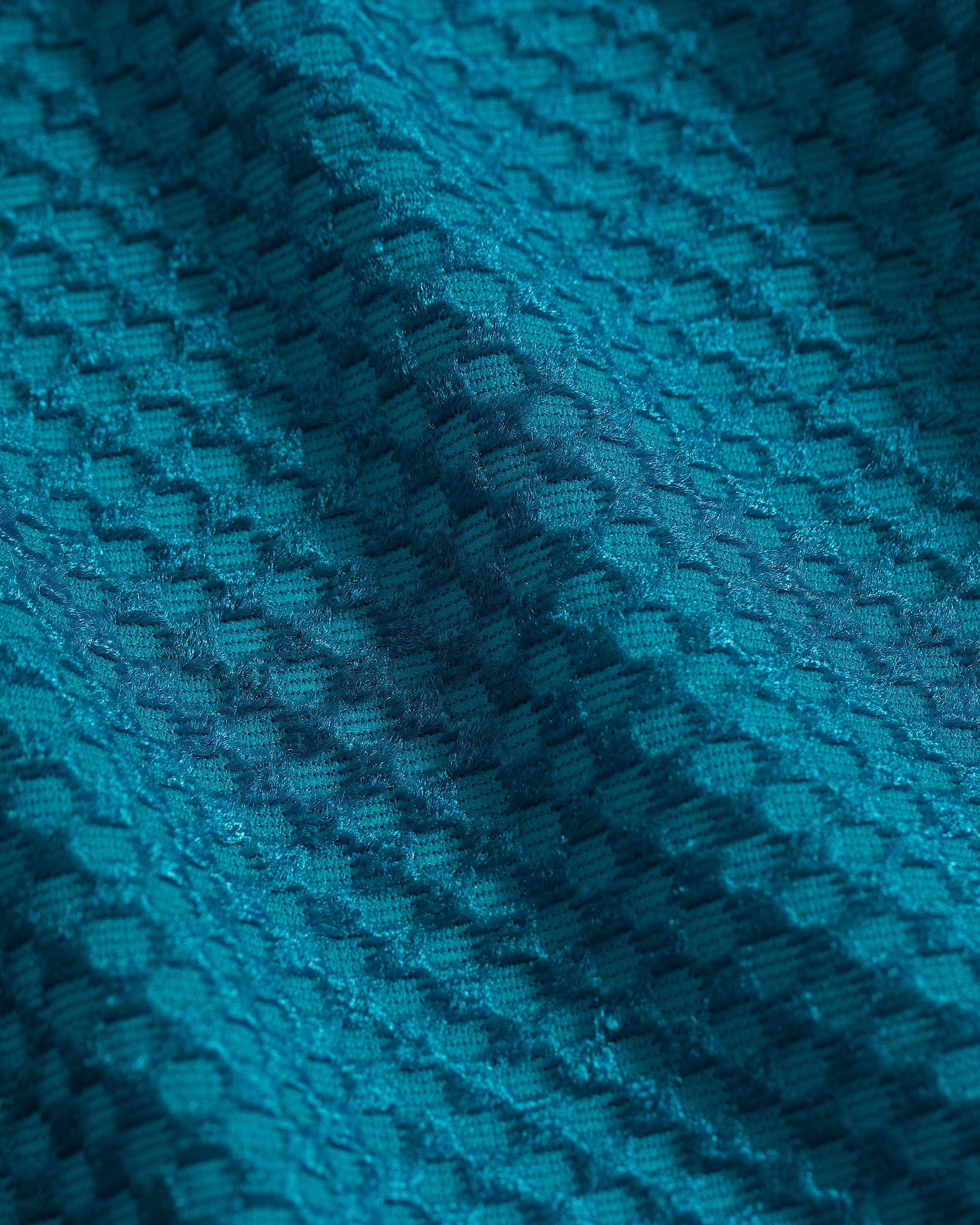 Mens Summit Series FUTUREFLEECE Hybrid Jacket TNF DETAIL3