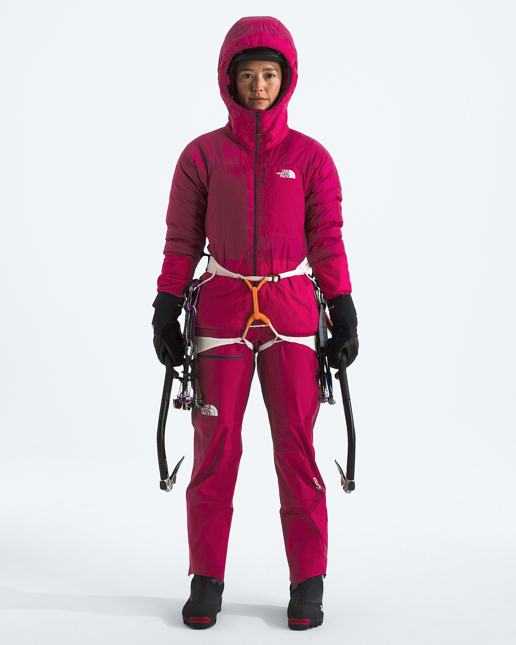 Womens Summit Series 5050 AMK Hoodie TNF HERO2