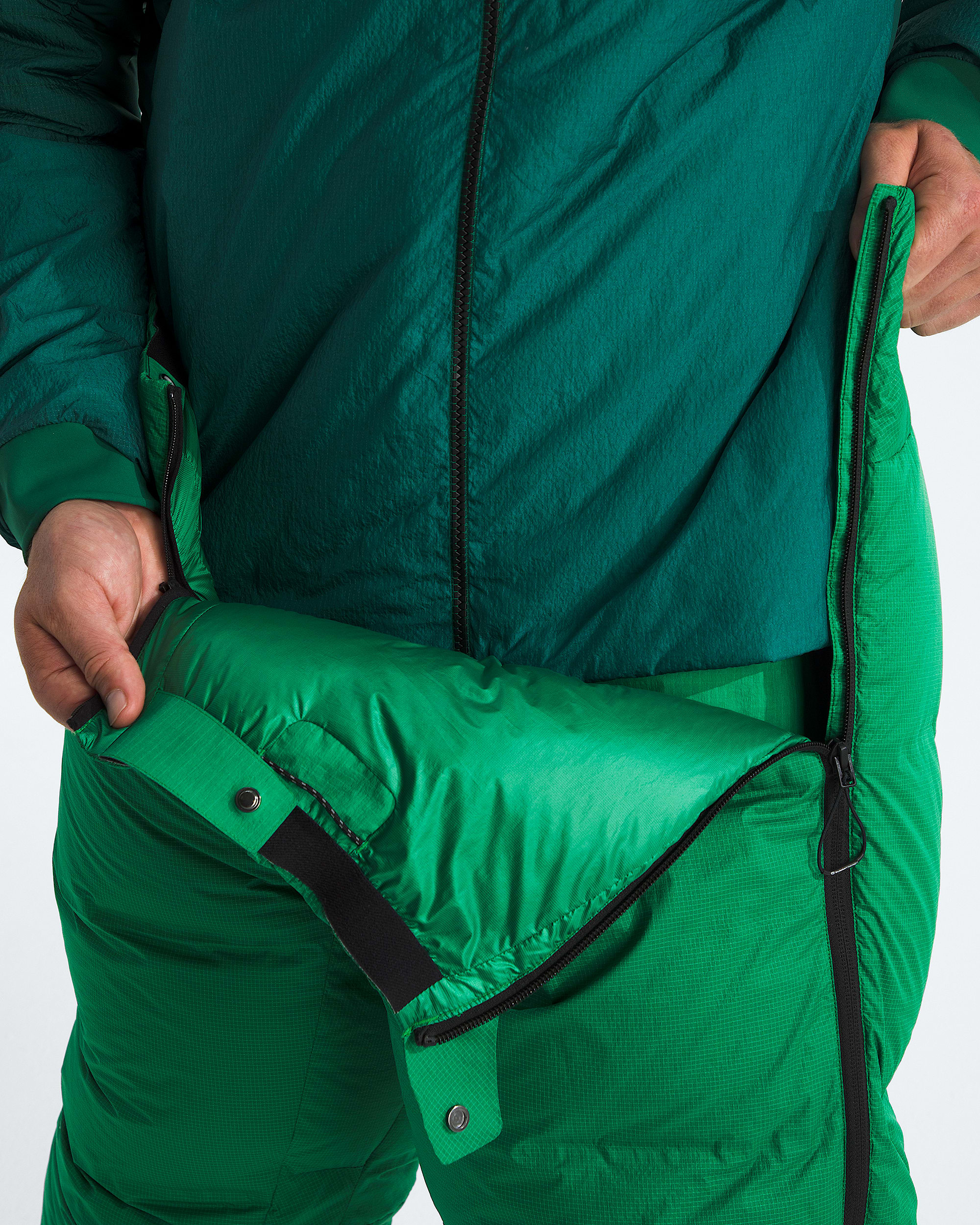 Mens Summit Series CLOUD DOWN AMK Pants TNF MODELINT