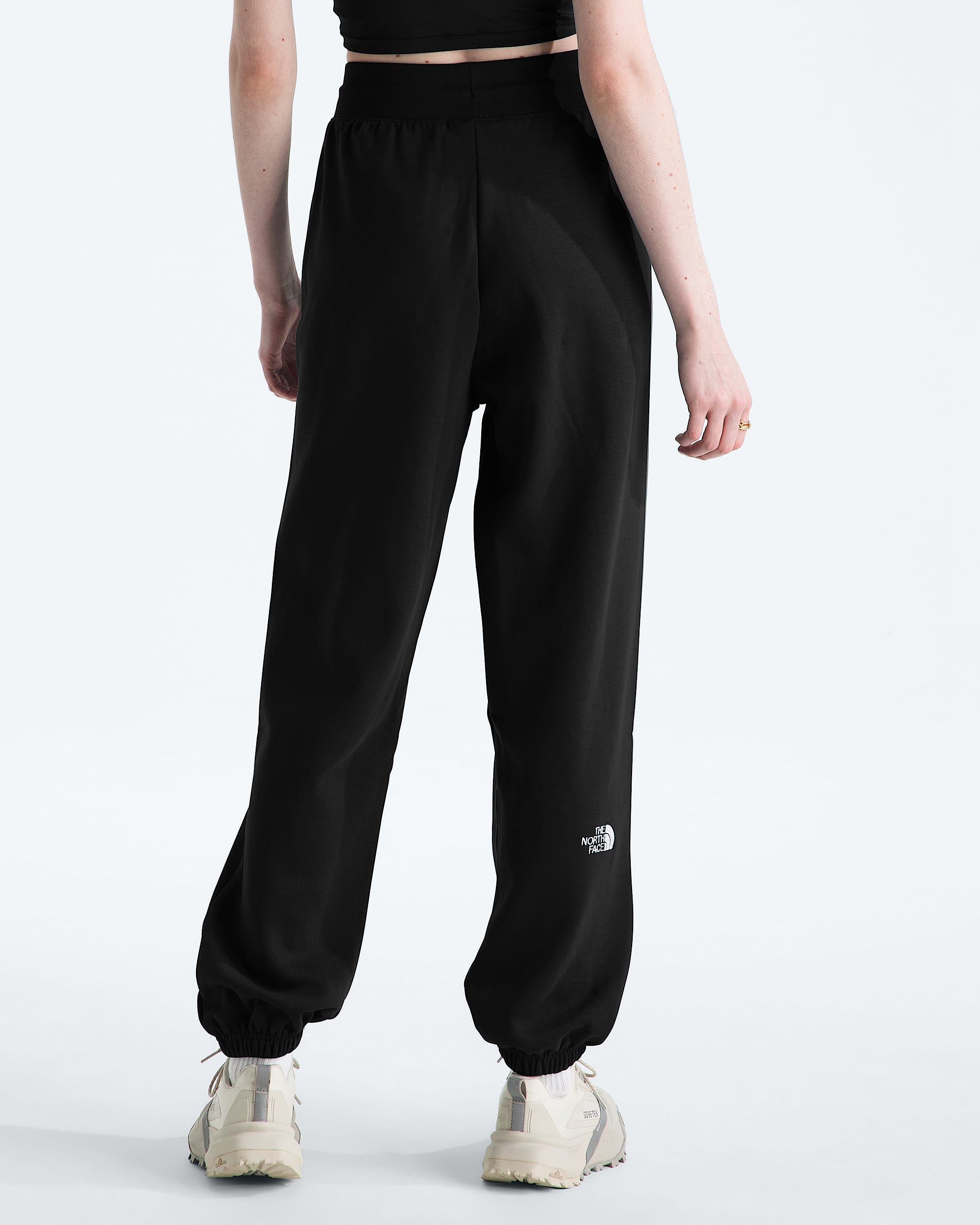 Womens Essential Relaxed Straight Joggers TNF BACK