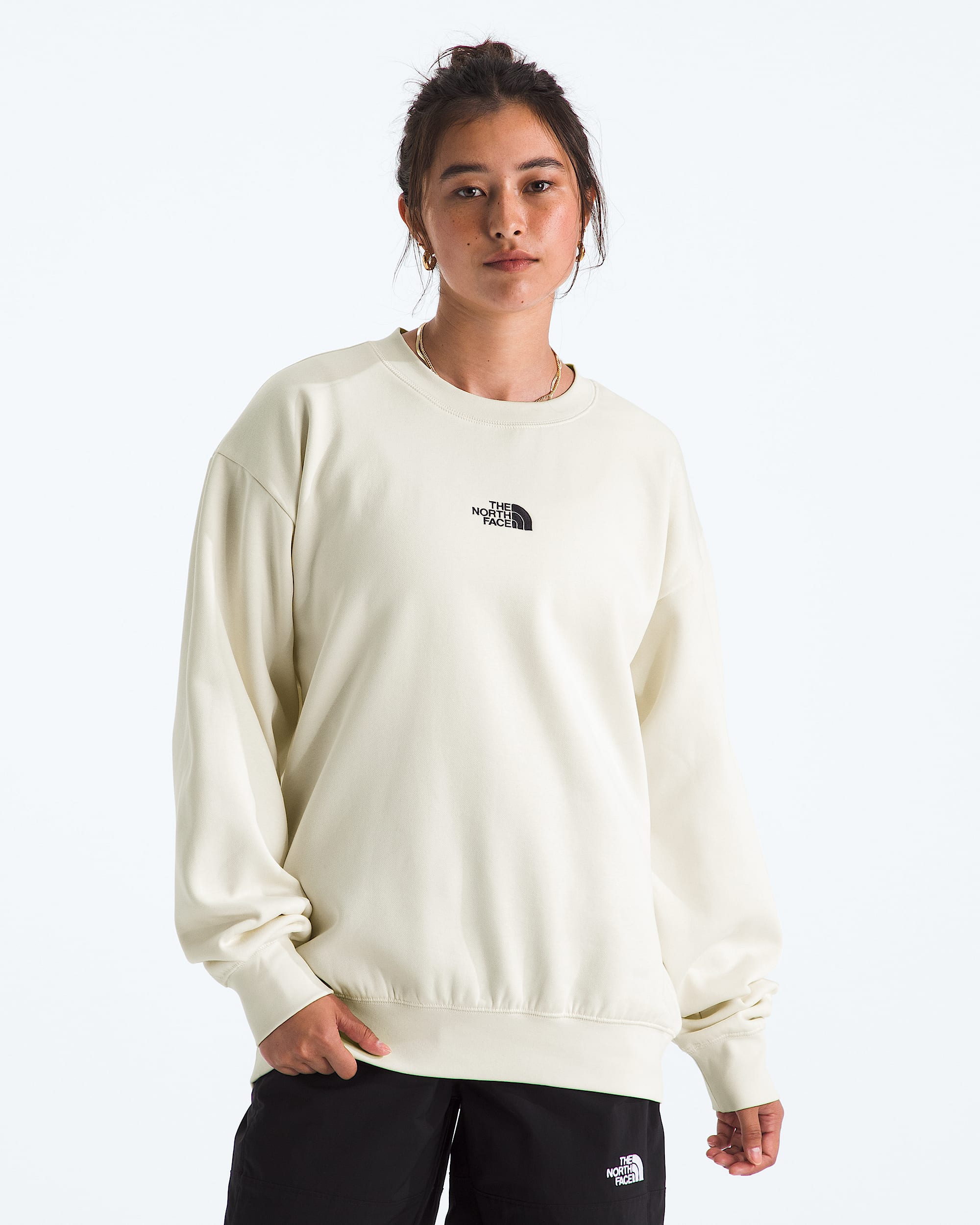 Womens Essential Sweatshirt TNF Main