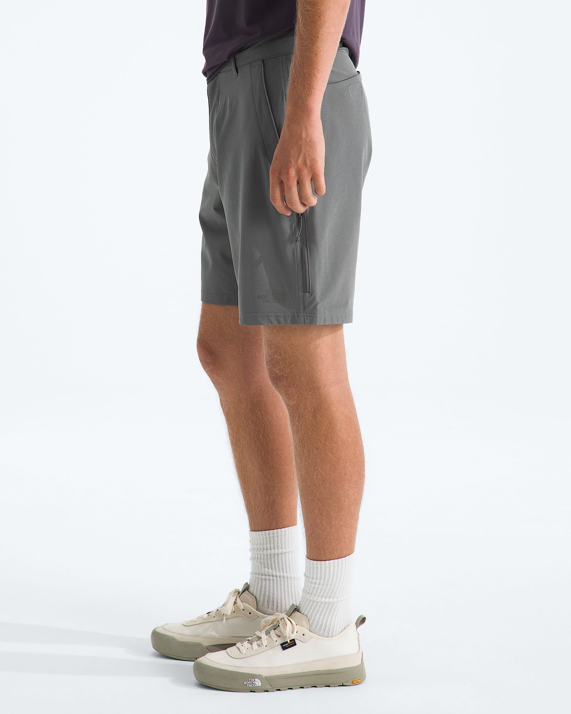 Mens Rolling Sun Packable Shorts TNF MODEL34