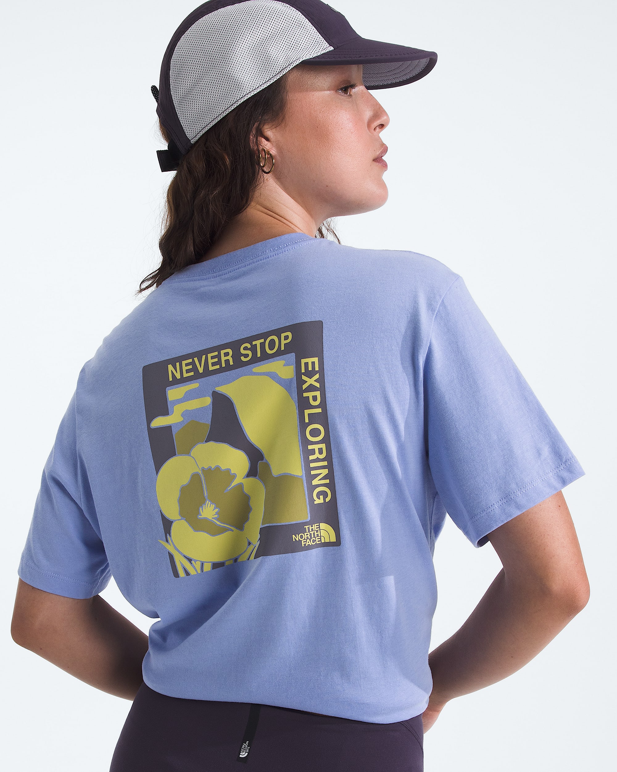 Womens Wildflower Trails Relaxed ShortSleeve Tee TNF HERO2