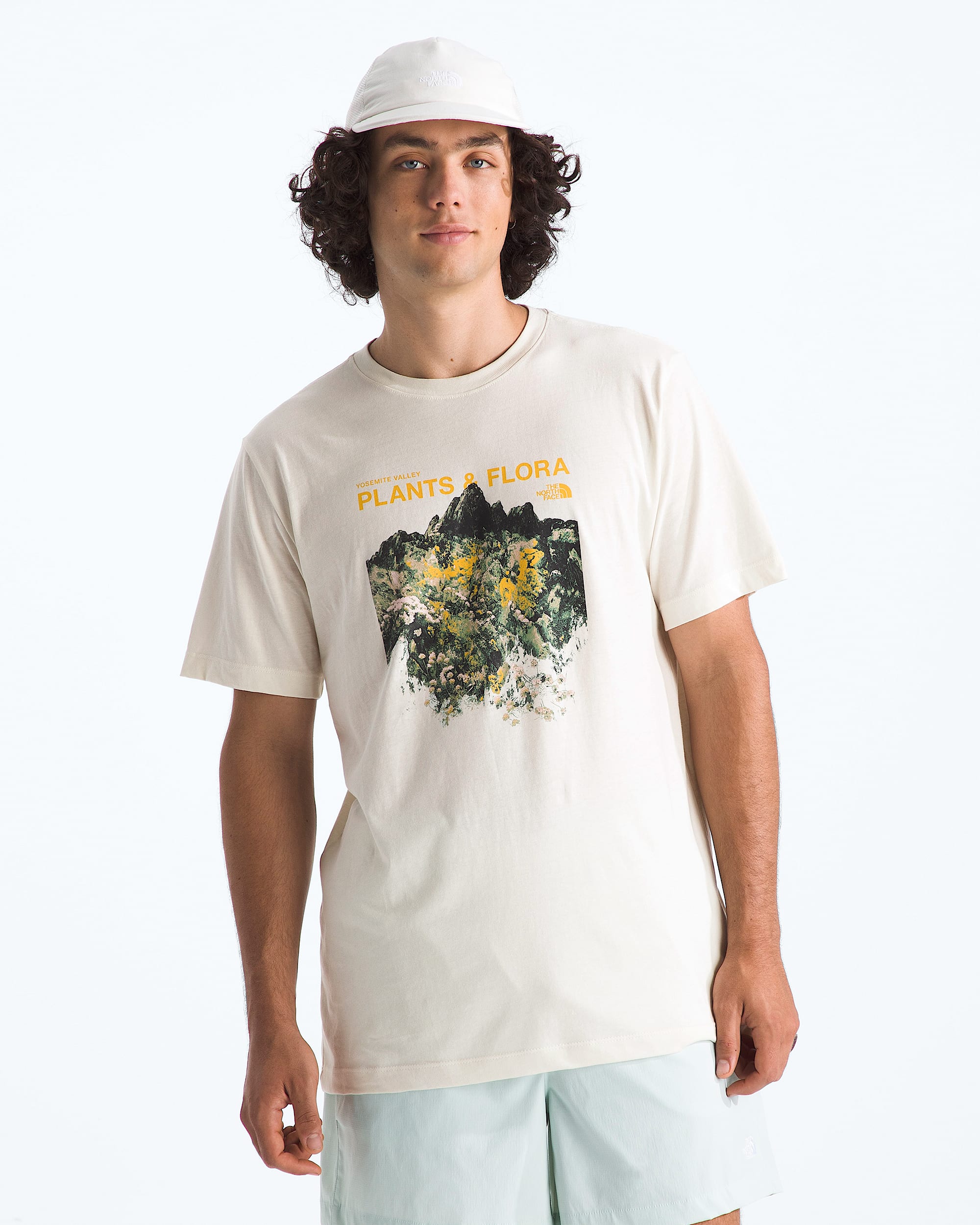 Mens Boulder Breeze Regular ShortSleeve Tee TNF Main