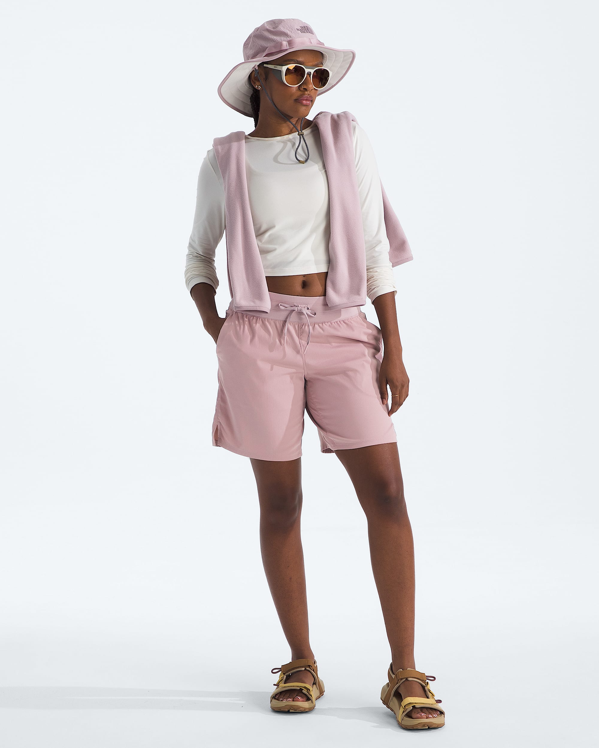 Womens Aphrodite Motion Bermuda Shorts TNF HERO2
