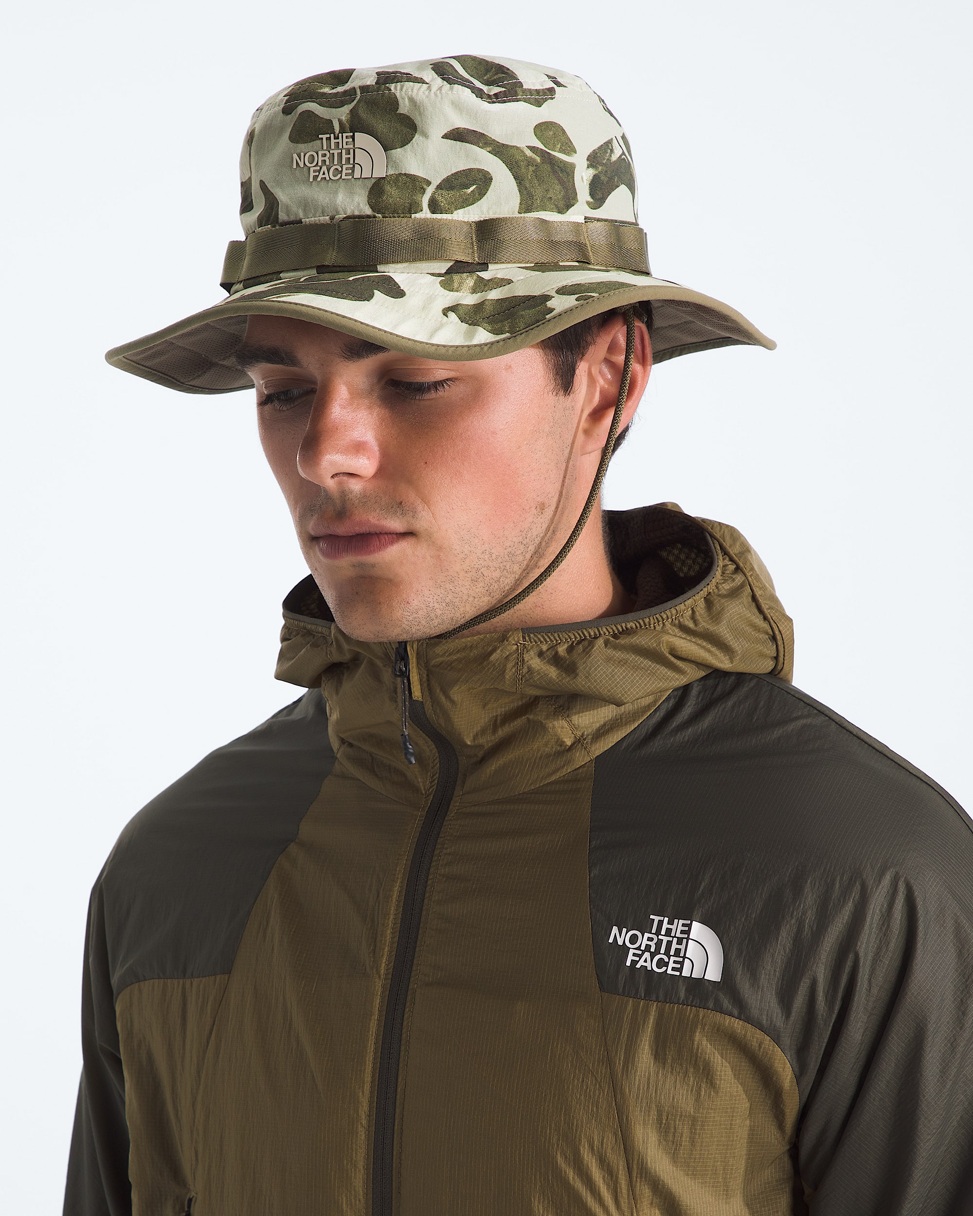Class V Brimmer Hat TNF MODELBACK