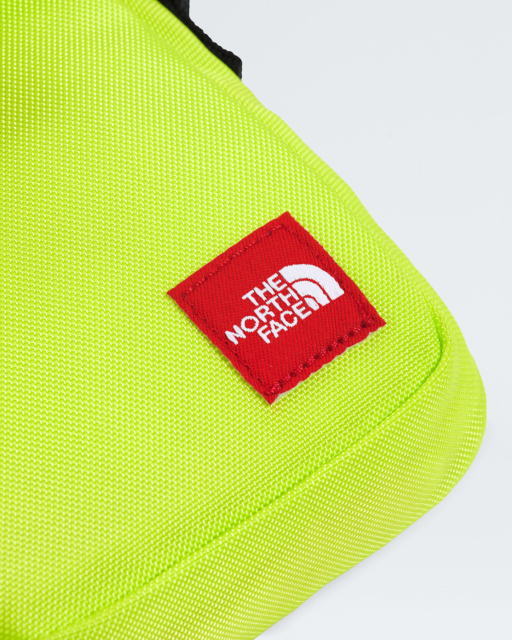 TNF Red Box Small Carry Bag TNF DETAIL3