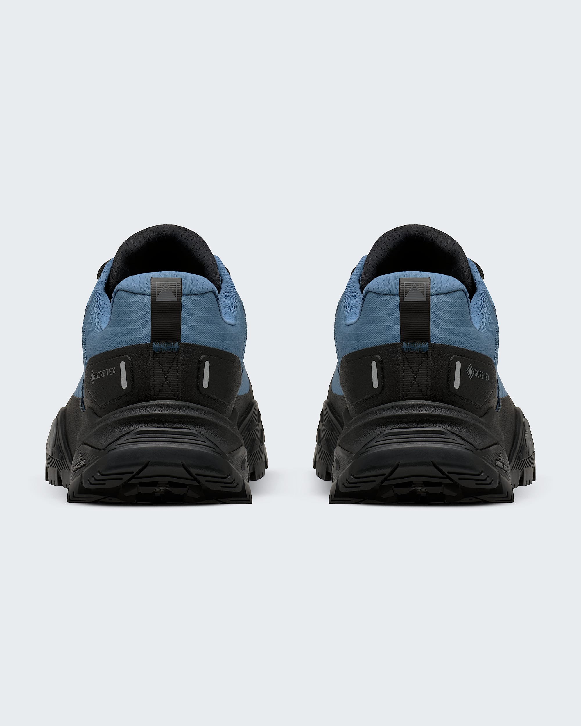 Mens Offtrail Hike GORETEX Shoes TNF BACK