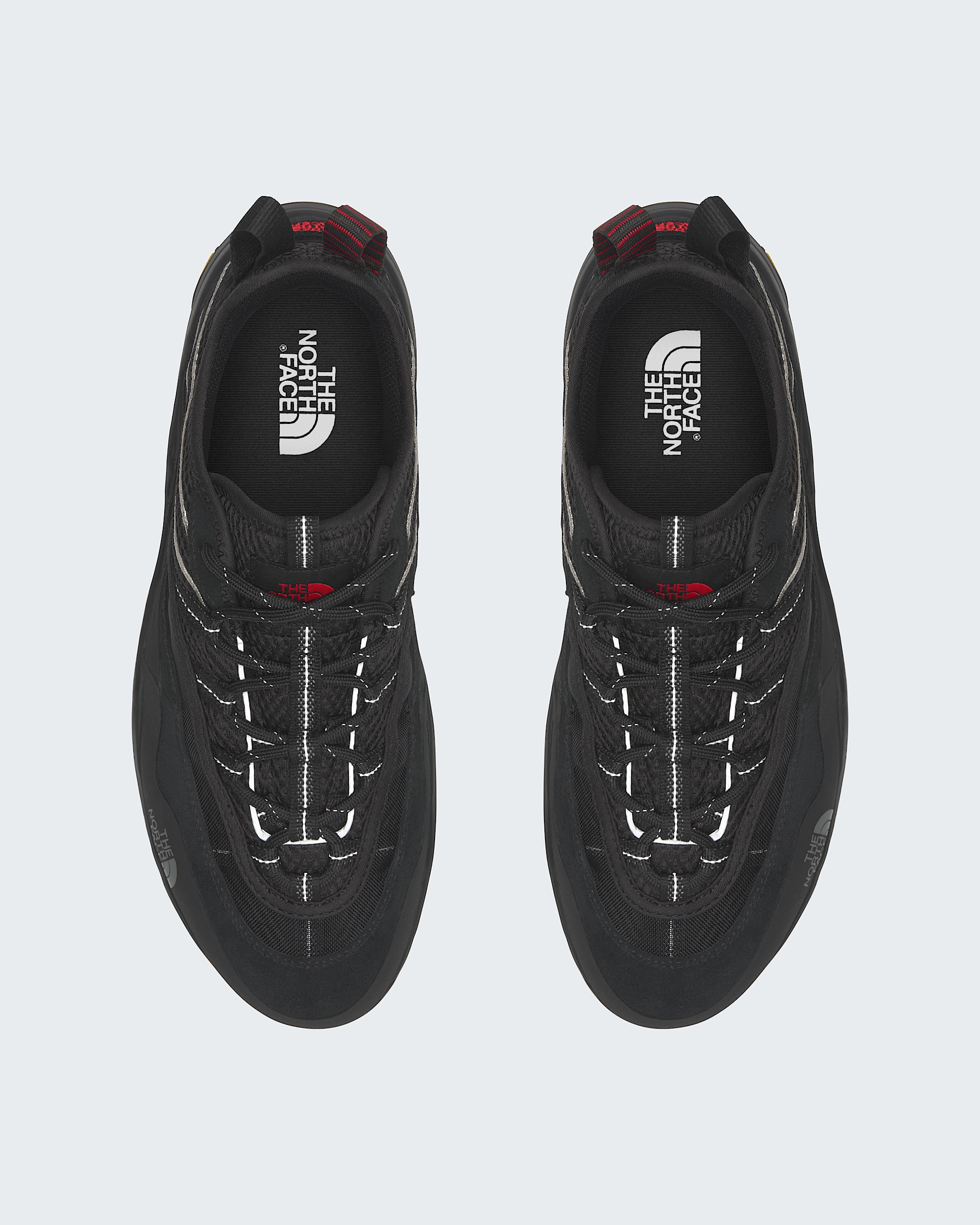 Clyffe Ultra TNF DETAILINSTEP