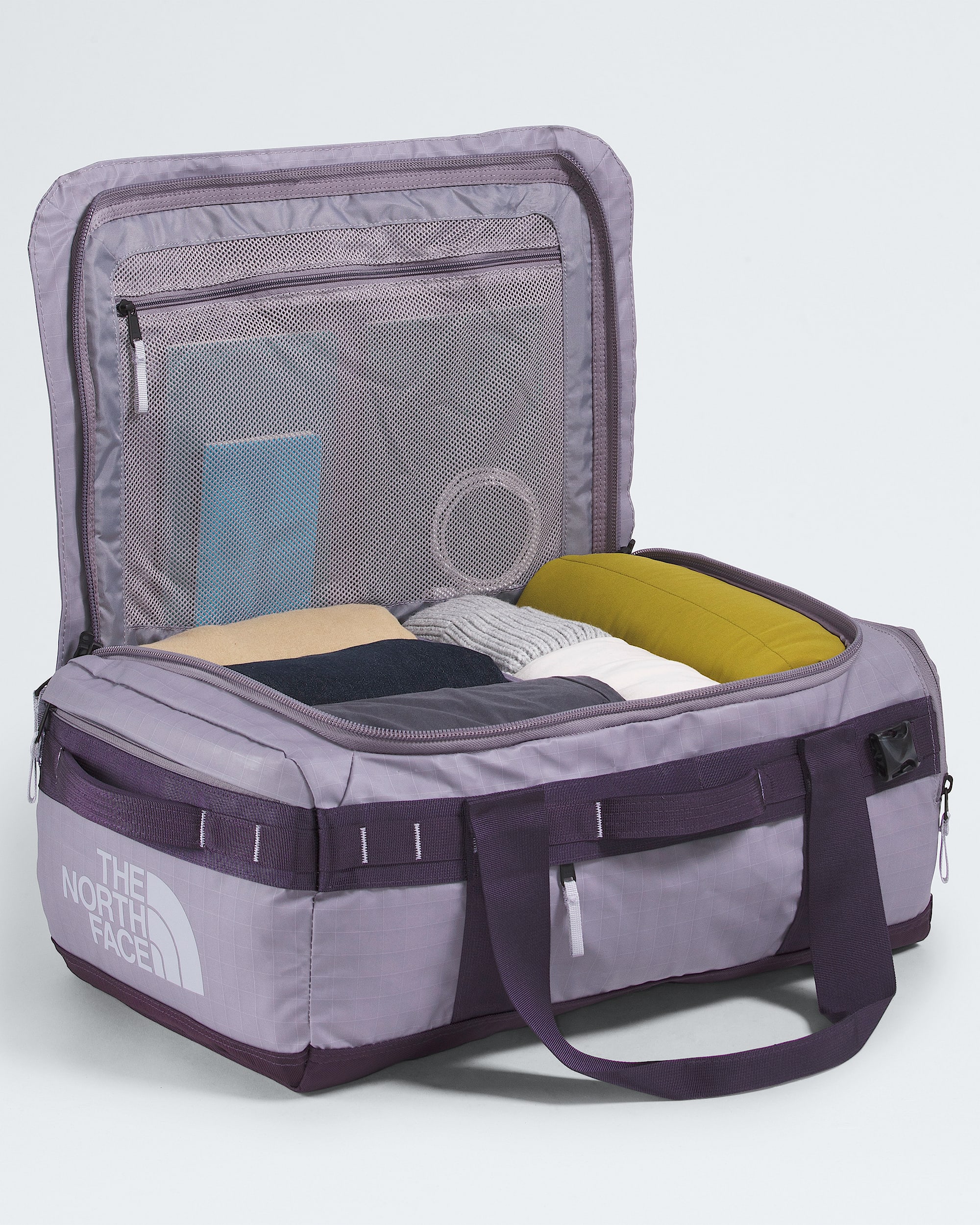 Base Camp Voyager Duffel42L TNF INT