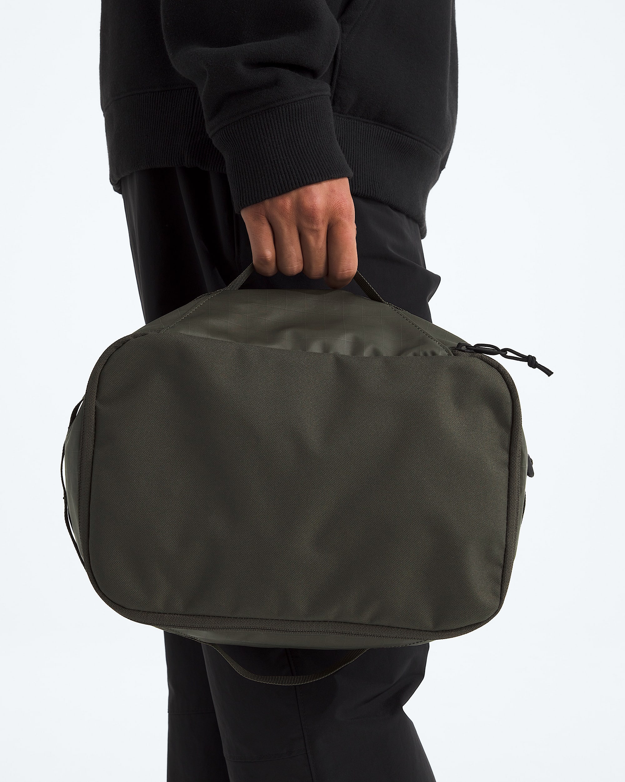 Trousse cubique Base Camp Voyager TNF MODELBACK