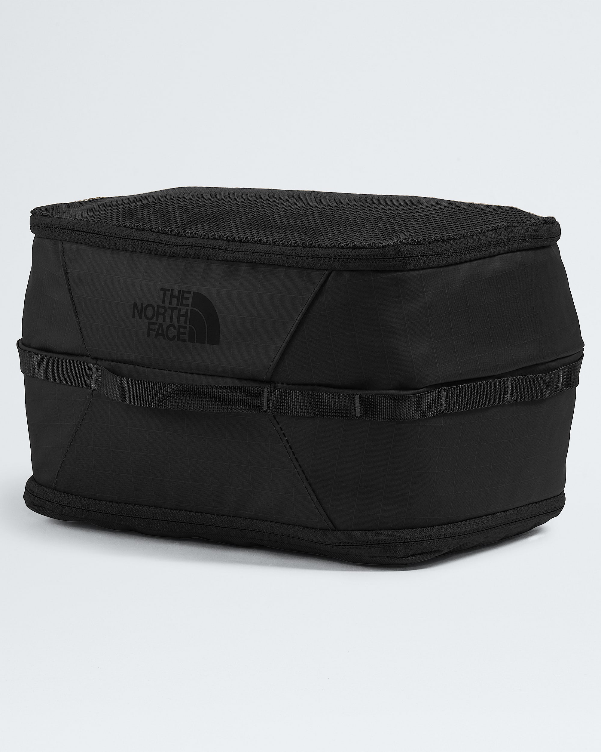 Base Camp Voyager Cube TNF HERO