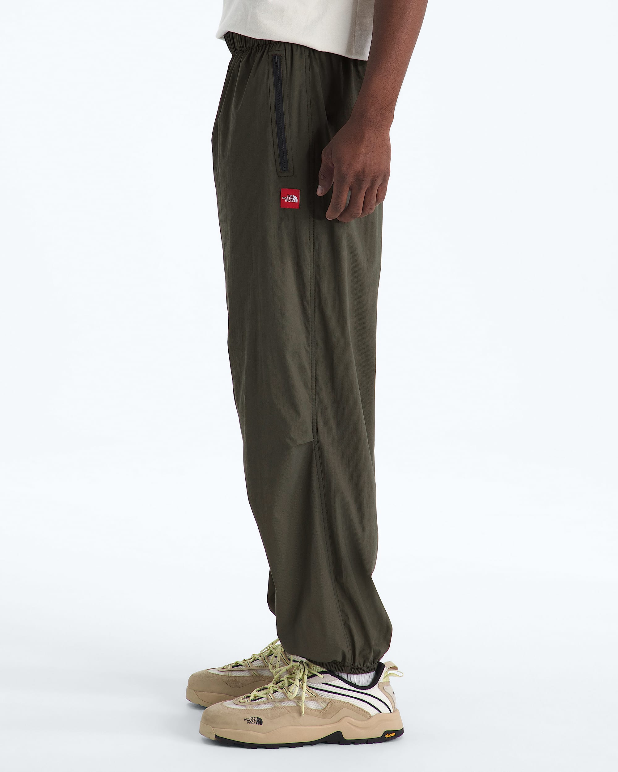 Unisex TNF Red Box Packable Wind Pants TNF MODEL34