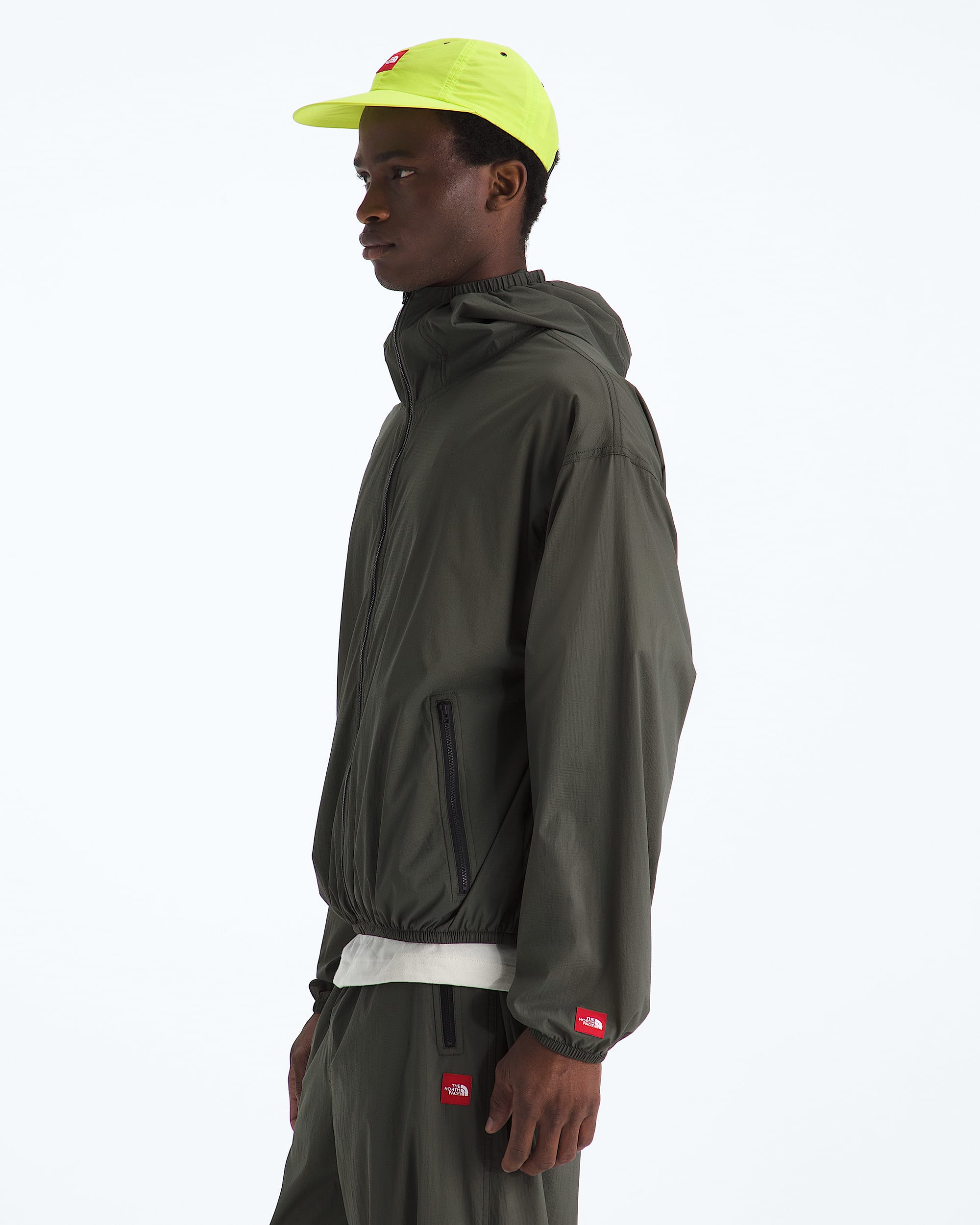 Unisex TNF Red Box Packable Hooded Wind Jacket TNF MODEL34