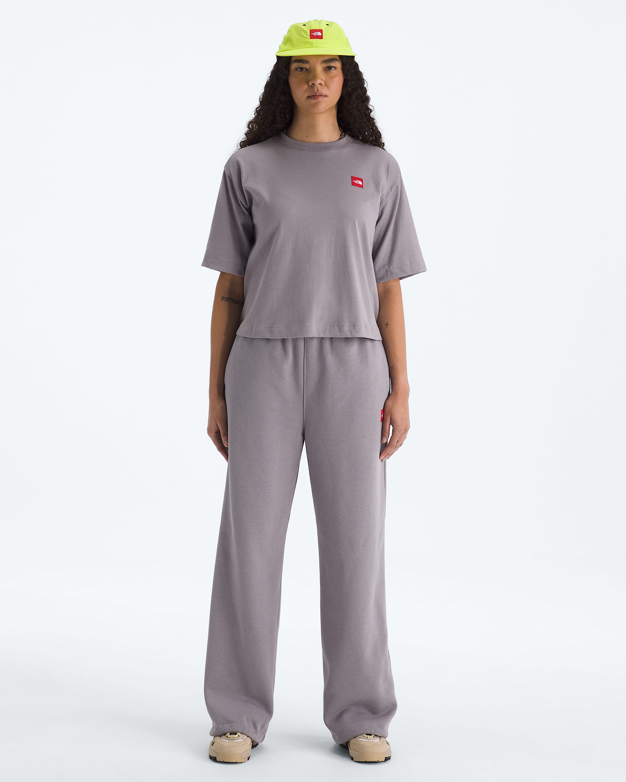 Womens TNF Red Box Sweatpants TNF HERO2