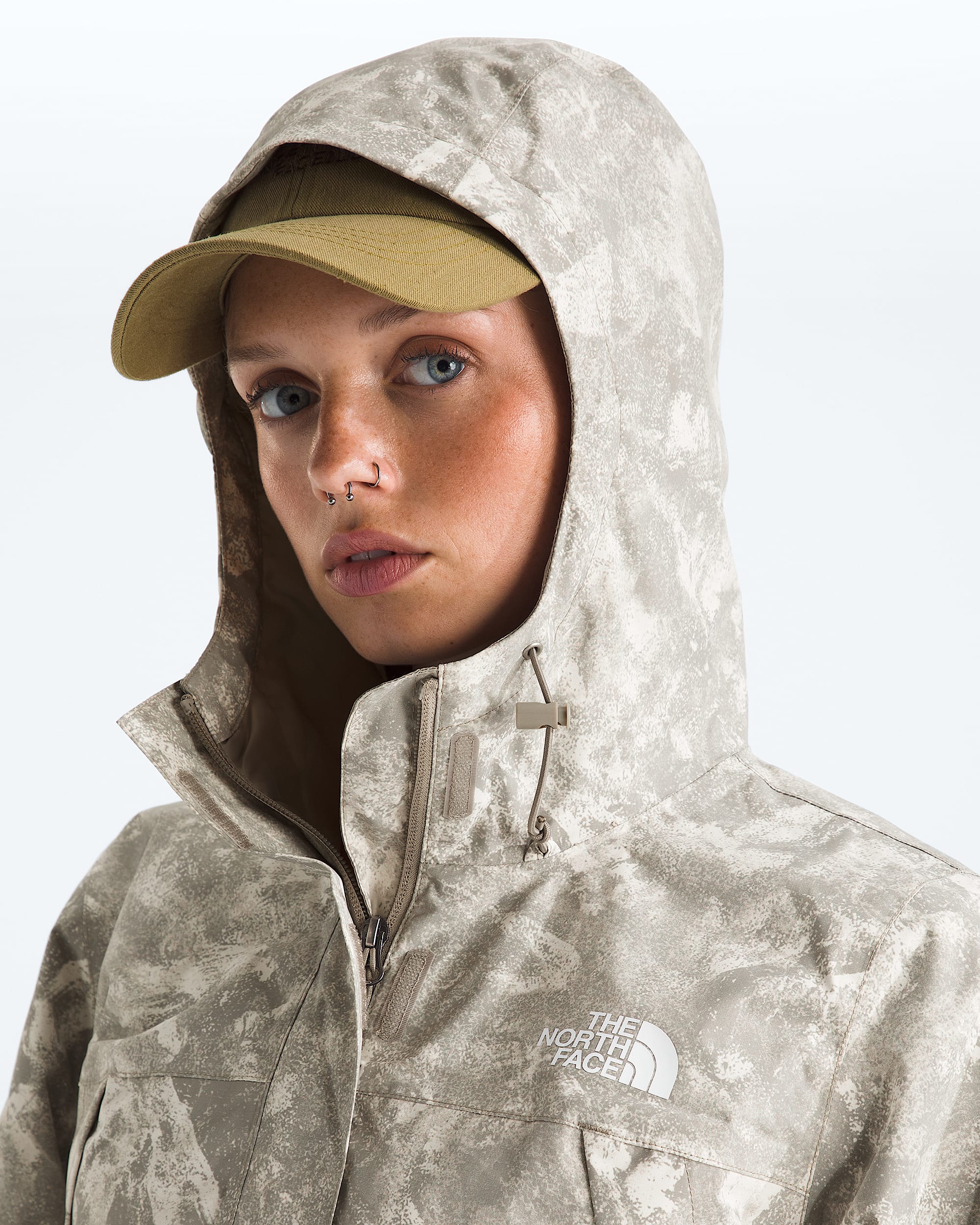 Womens Antora Rain JacketPrint TNF MODELHOOD2